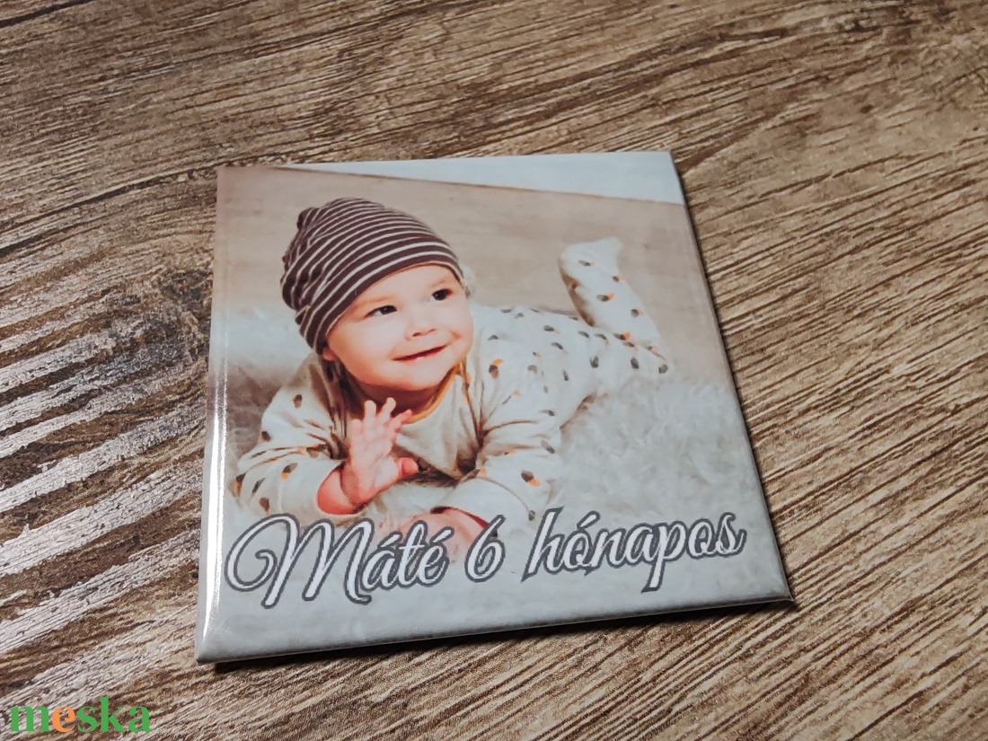 Megérkeztem és havi mérföldkő babafotós mágnesek  egyedi névvel és dátummal - otthon & életmód - konyhafelszerelés, tálalás - konyhai dekoráció - hűtőmágnes - Meska.hu