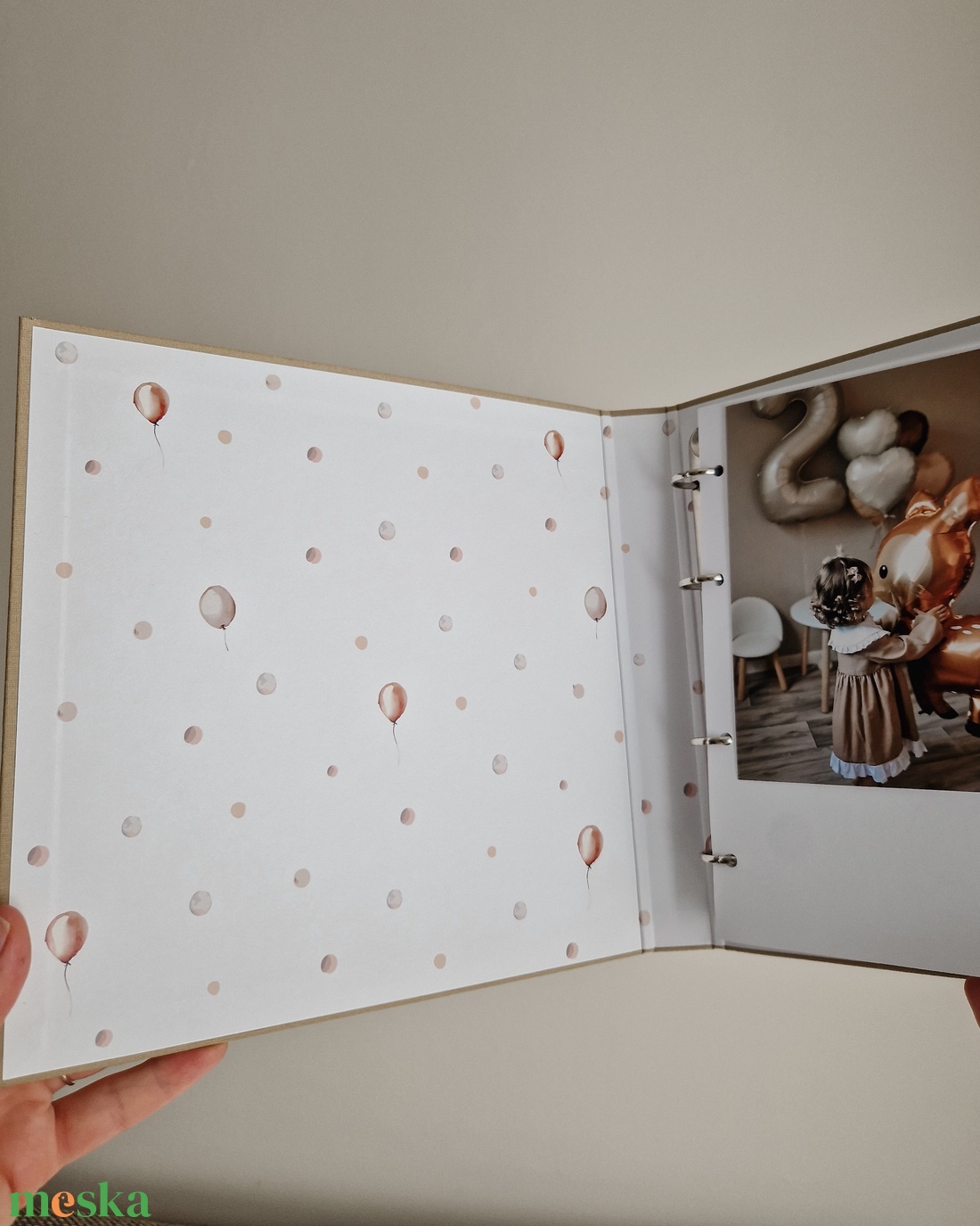 Születésnapi fotóalbum: letisztult belső oldalakkal és időtálló külső vászonborítással - otthon & életmód - papír, írószer - album & fotóalbum - Meska.hu Születésnapi fotóalbum: letisztult belső oldalakkal és időtálló külső vászonborítással - otthon & életmód - papír, írószer - album & fotóalbum - Meska.hu