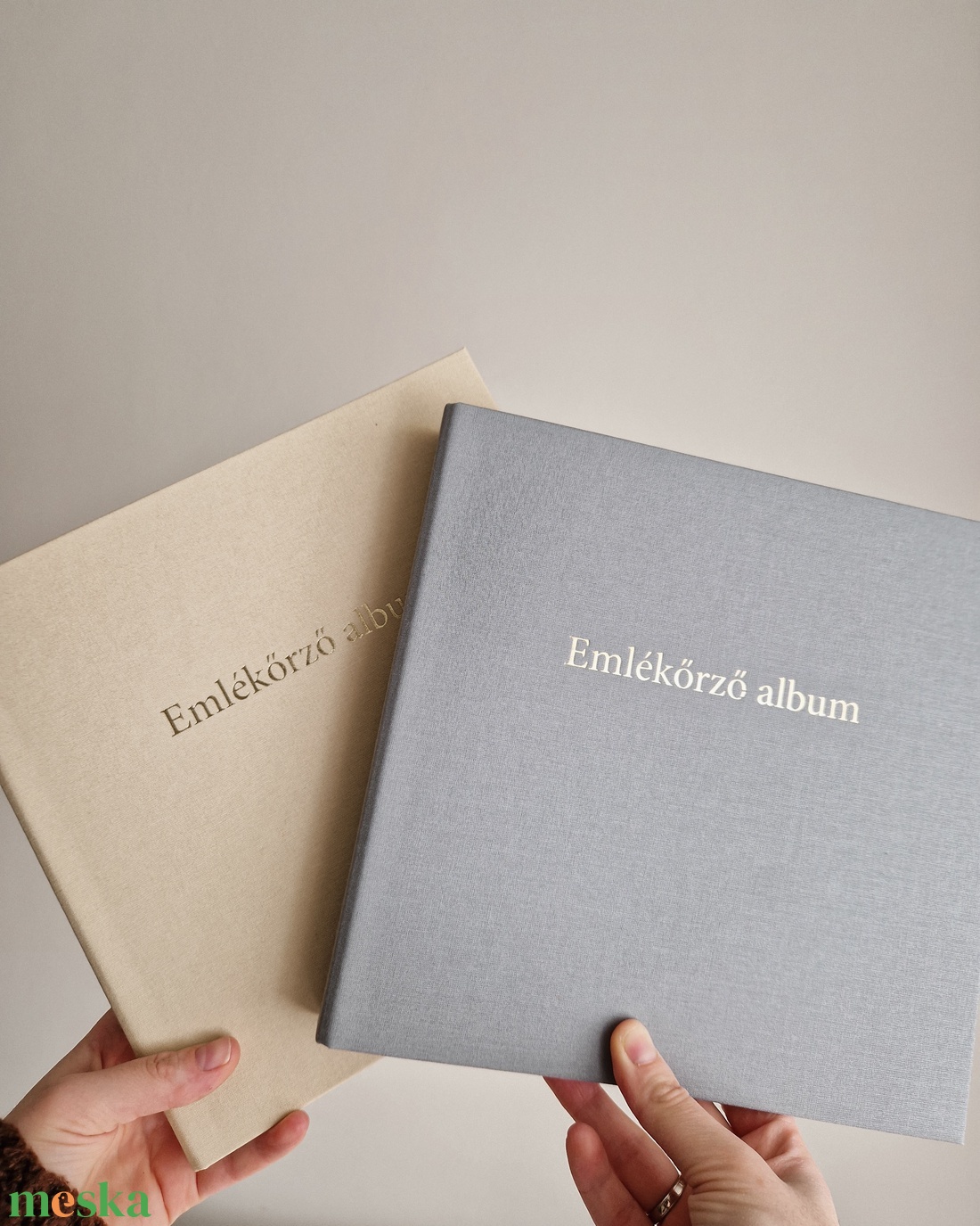 Emlékőrző fotóalbum: vászonborítású külsővel, letisztult belső oldalakkal: a pillanat megörökítésére! - otthon & életmód - papír, írószer - album & fotóalbum - Meska.hu