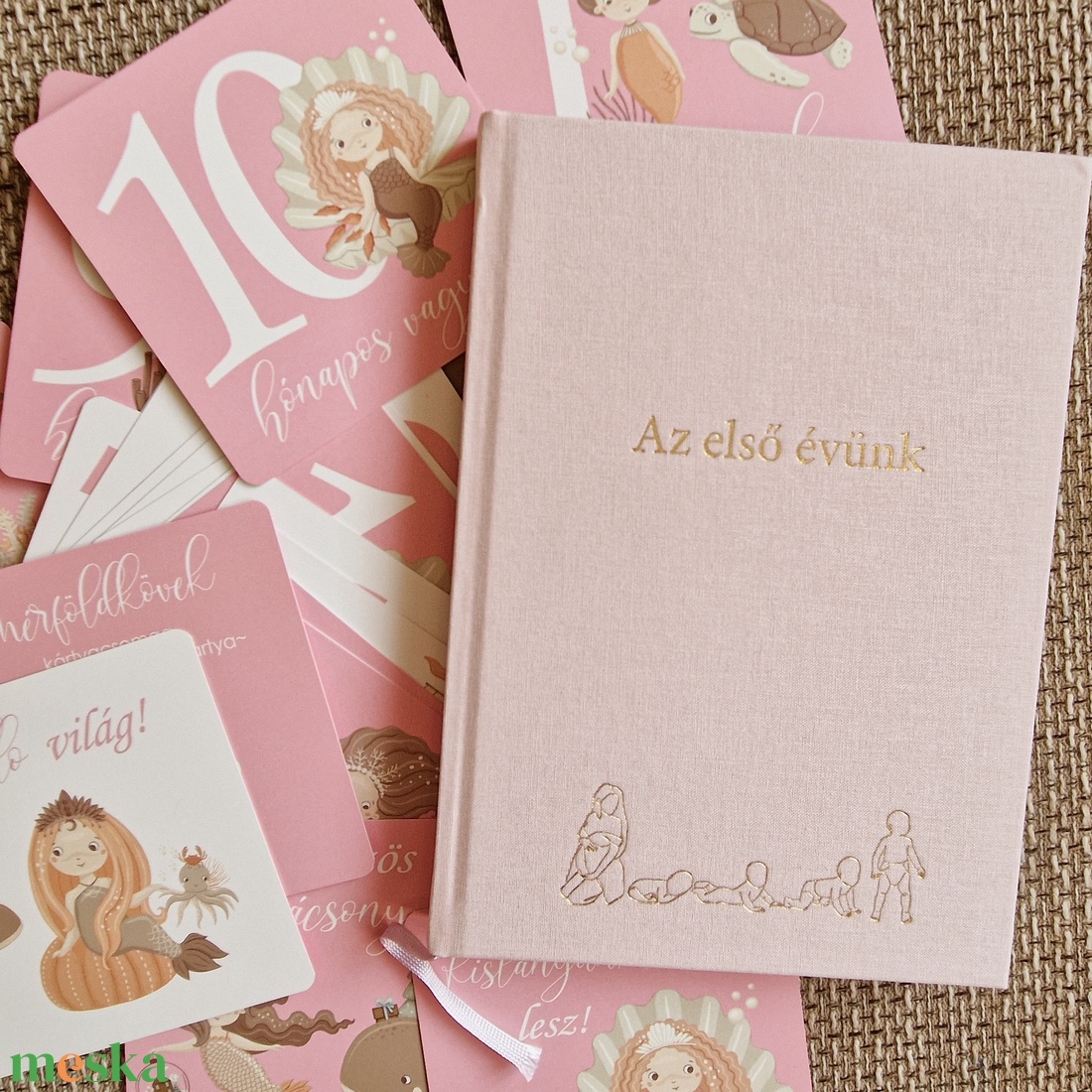 Kislányos babaváró csomag: babanapló és mérföldkő kártyák - játék & sport - babalátogató ajándékcsomag - Meska.hu