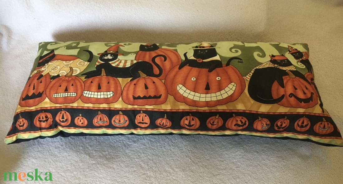 AKCIÓÓÓ! HALLOWEEN  Díszpárna  DESIGNER anyagból    - halloweeni dekoráció - halloweeni dekoráció - Meska.hu