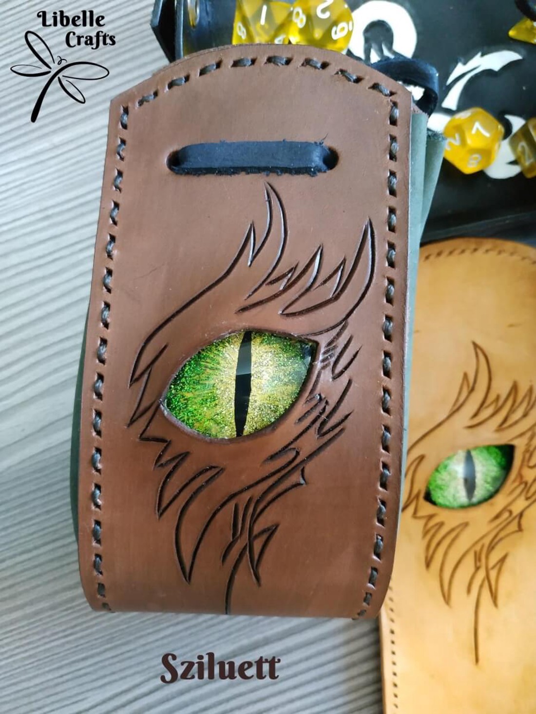 Sárkányszemes kockatartó szütyő - ZÖLD szemmel - játék & sport - táblajáték és kártyajáték - társasjátékok - dobókocka - Meska.hu