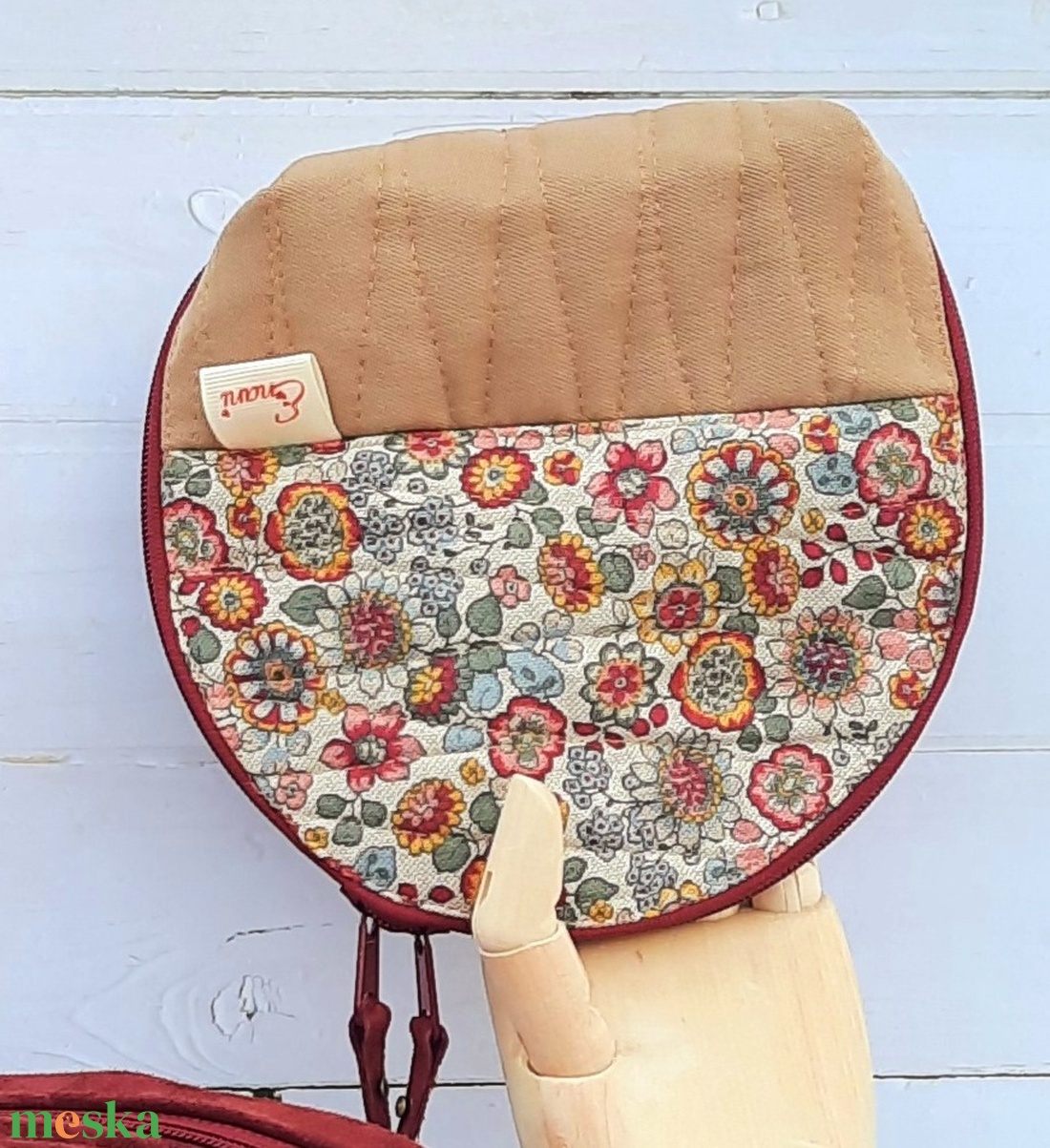 Neszeszer, Utazó neszeszer és sminktaró egyben - táska & tok - neszesszer - Meska.hu