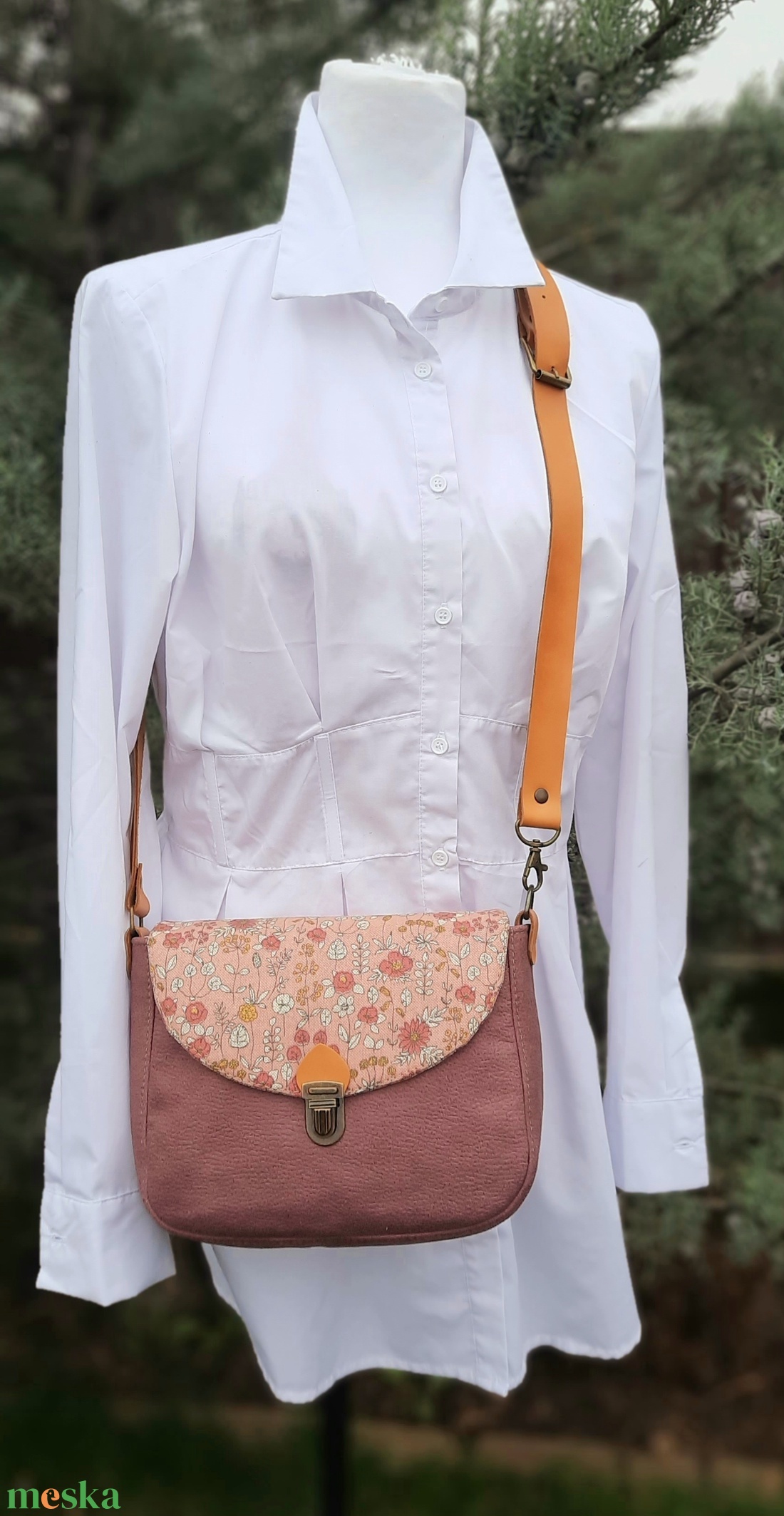 Crossbody, Enani táska, vállon átvethető kistáska. - táska & tok - kézitáska & válltáska - vállon átvethető táska - Meska.hu Crossbody, Enani táska, vállon átvethető kistáska. - táska & tok - kézitáska & válltáska - vállon átvethető táska - Meska.hu