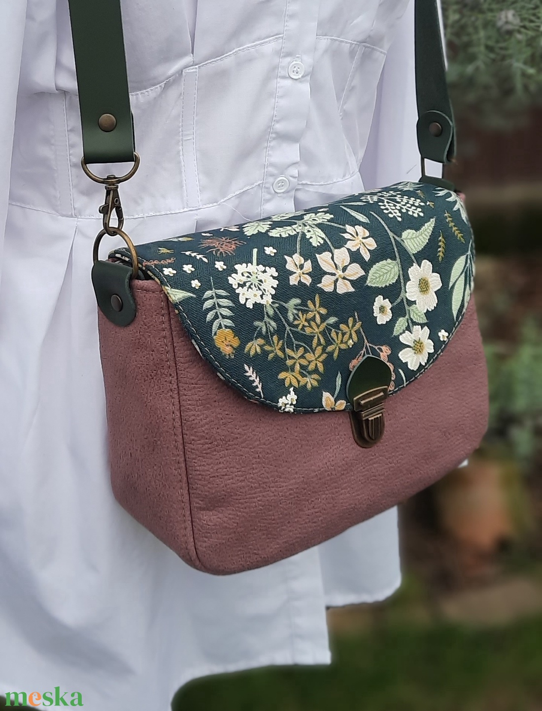 Crossbody, Enani táska, vállon átvethető kistáska. - táska & tok - kézitáska & válltáska - vállon átvethető táska - Meska.hu Crossbody, Enani táska, vállon átvethető kistáska. - táska & tok - kézitáska & válltáska - vállon átvethető táska - Meska.hu