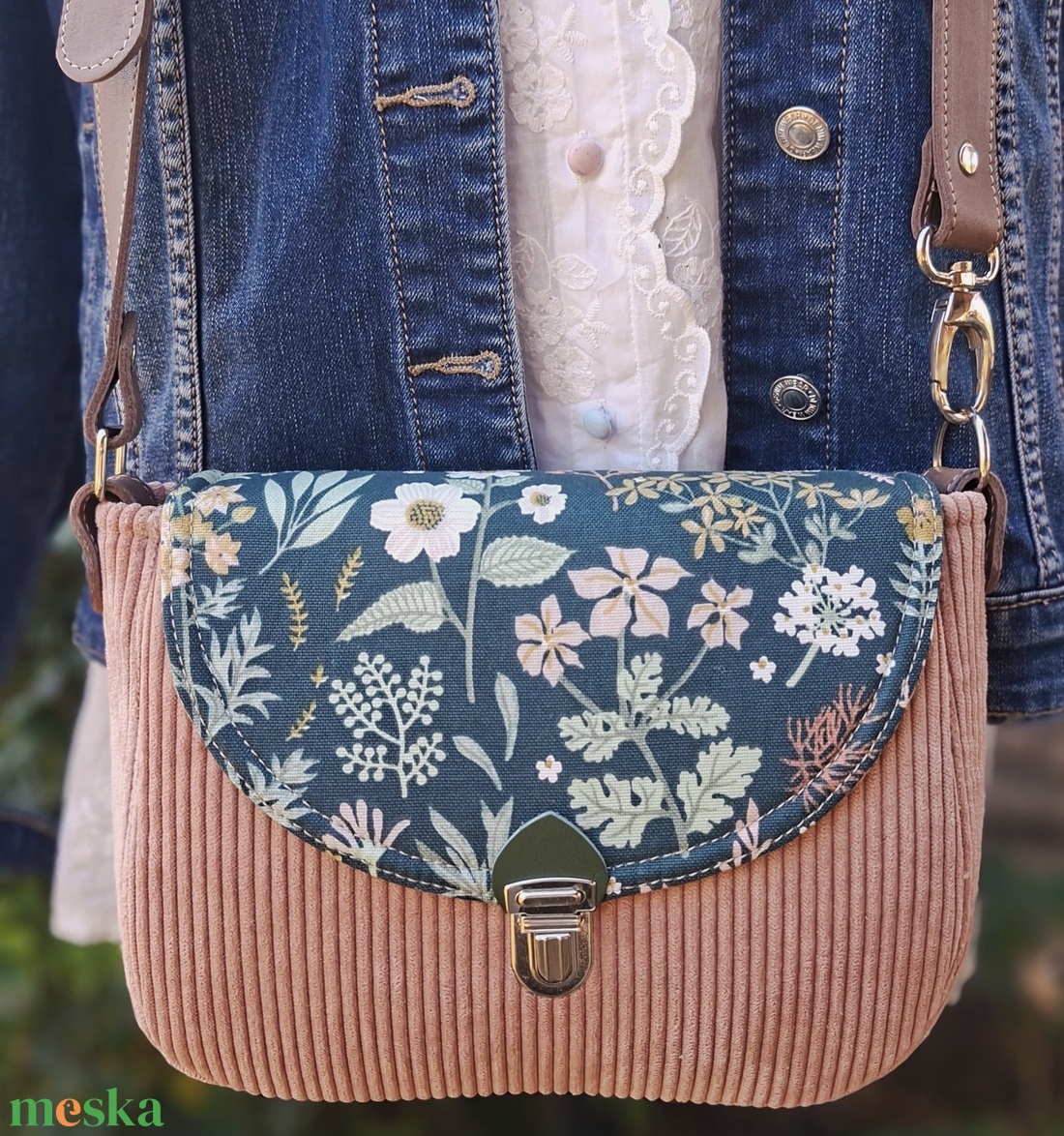 Testhezálló Enani táska - táska & tok - kézitáska & válltáska - vállon átvethető táska - Meska.hu