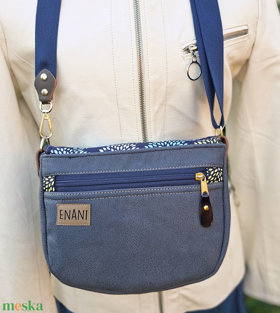 Crossbody, Enani táska, vállon átvethető kistáska. - táska & tok - kézitáska & válltáska - vállon átvethető táska - Meska.hu