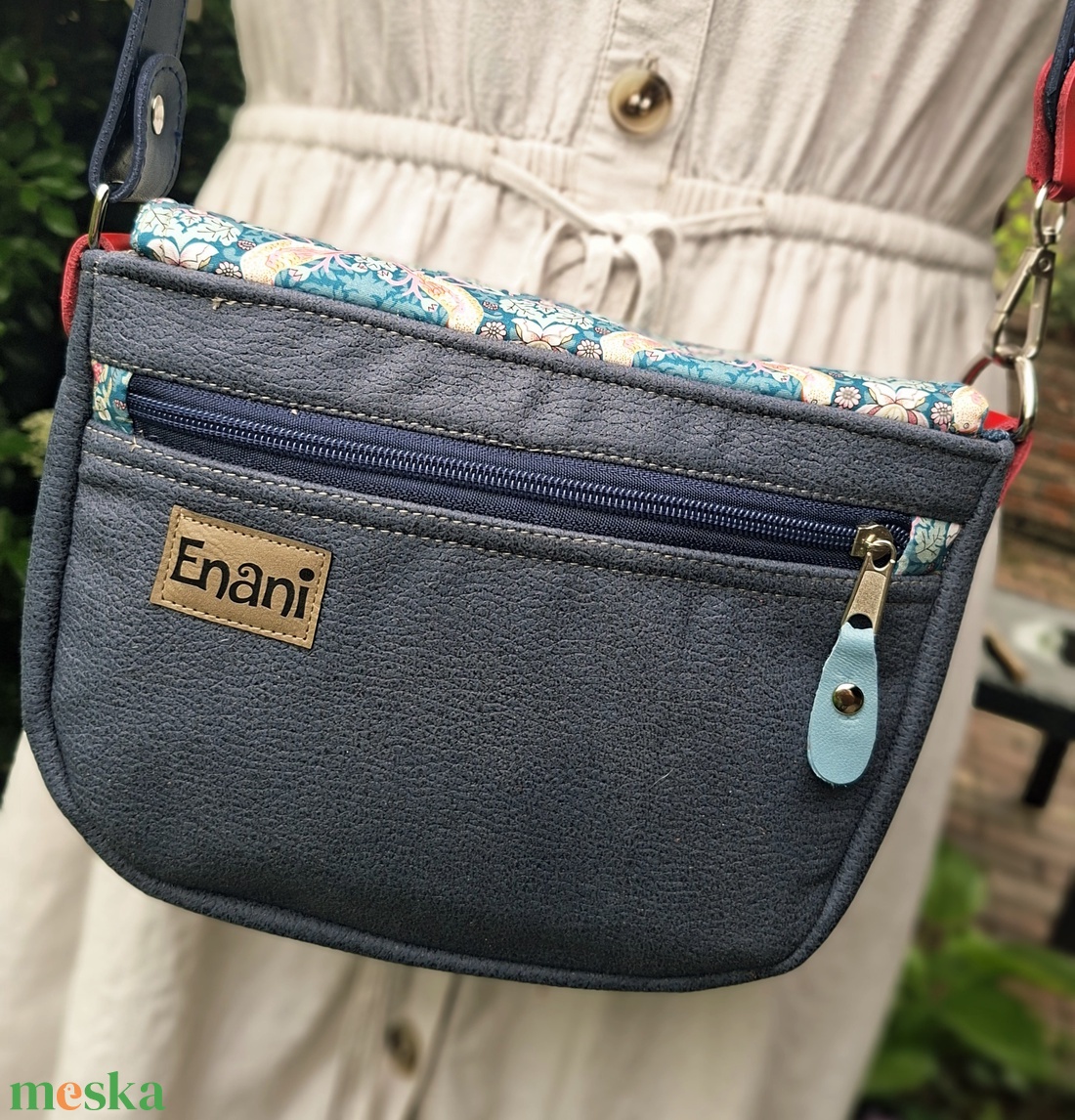 Crossbody - táska & tok - kézitáska & válltáska - vállon átvethető táska - Meska.hu