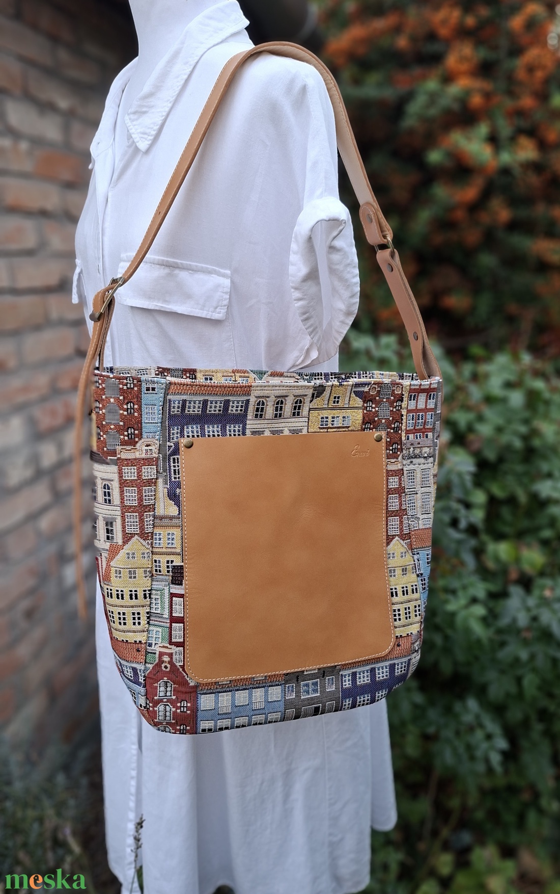 Shopper táska sok zsebbel - táska & tok - kézitáska & válltáska - vállon átvethető táska - Meska.hu