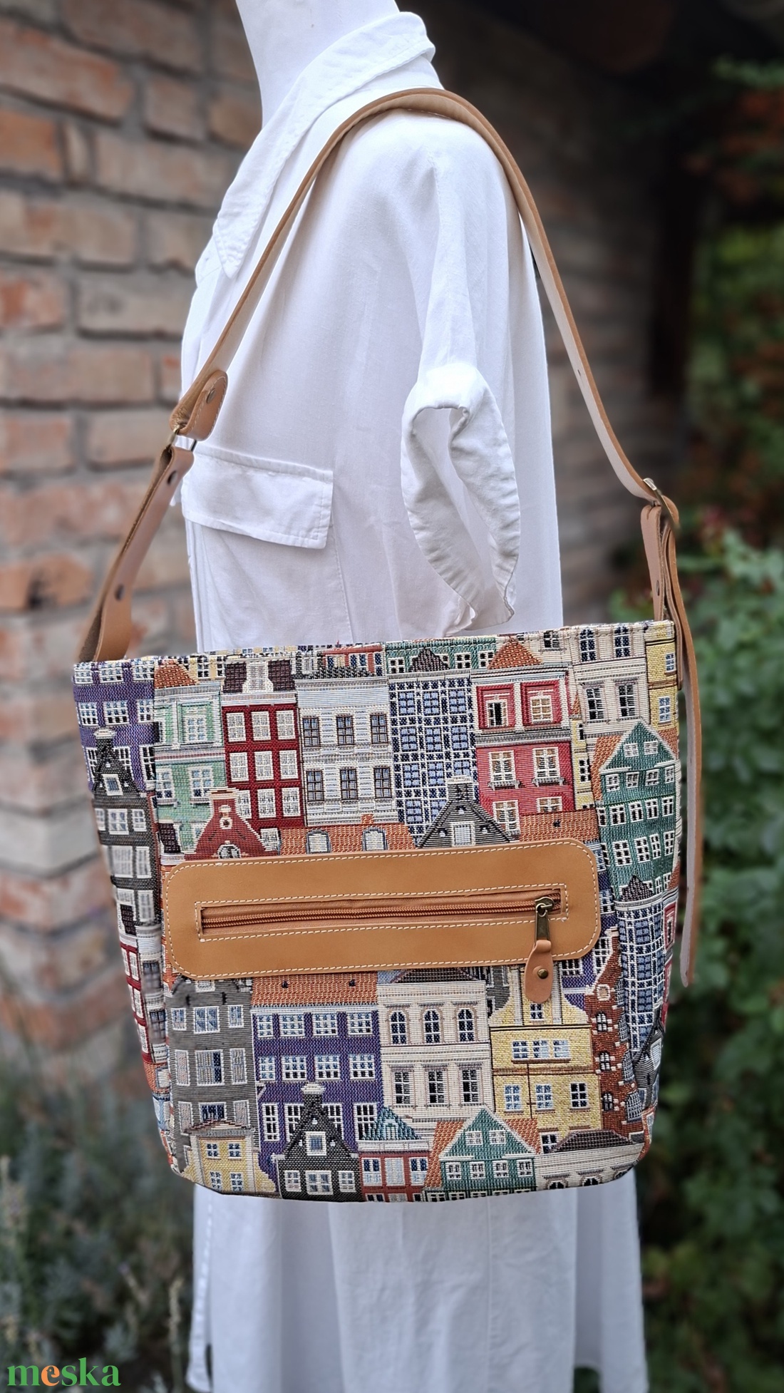 Shopper táska sok zsebbel - táska & tok - kézitáska & válltáska - vállon átvethető táska - Meska.hu