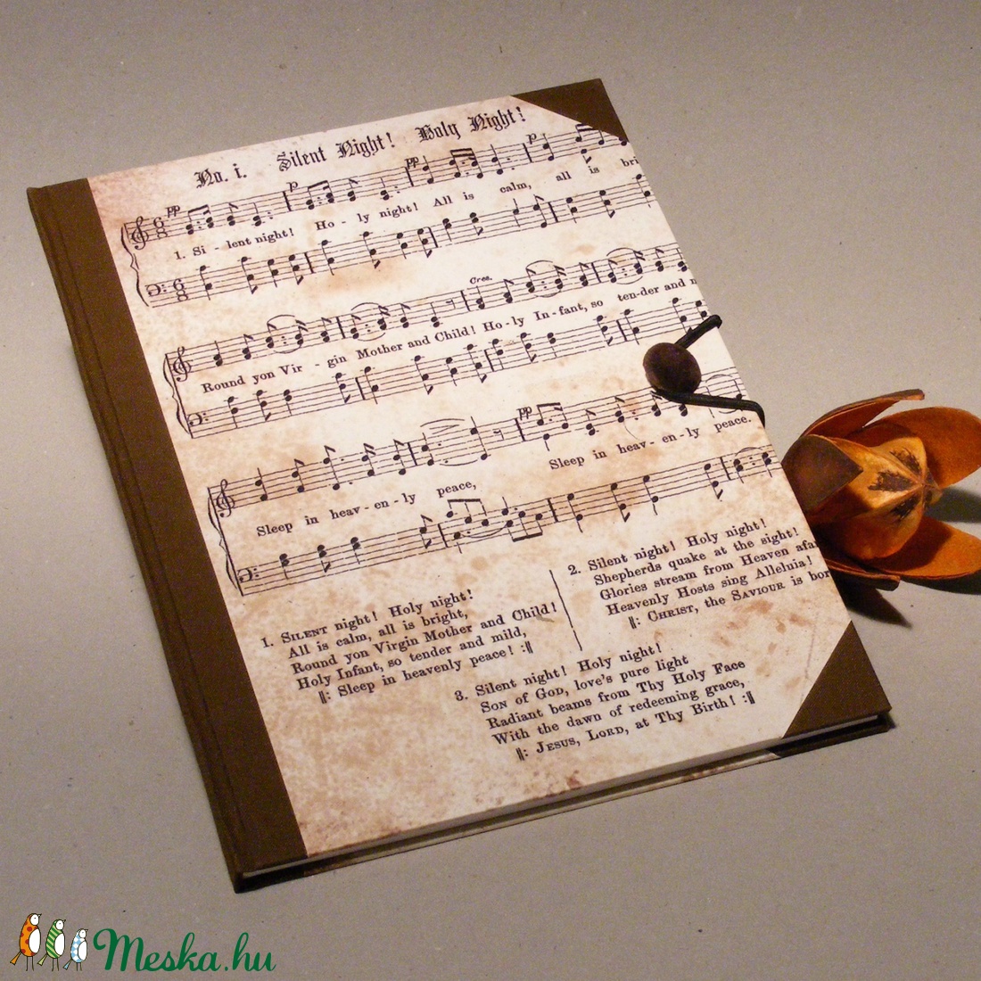 Hangjegyfüzet és cd doboz, szett zenészeknek. Vintage stílusú, kottás borító, barna vászon -  - Meska.hu
