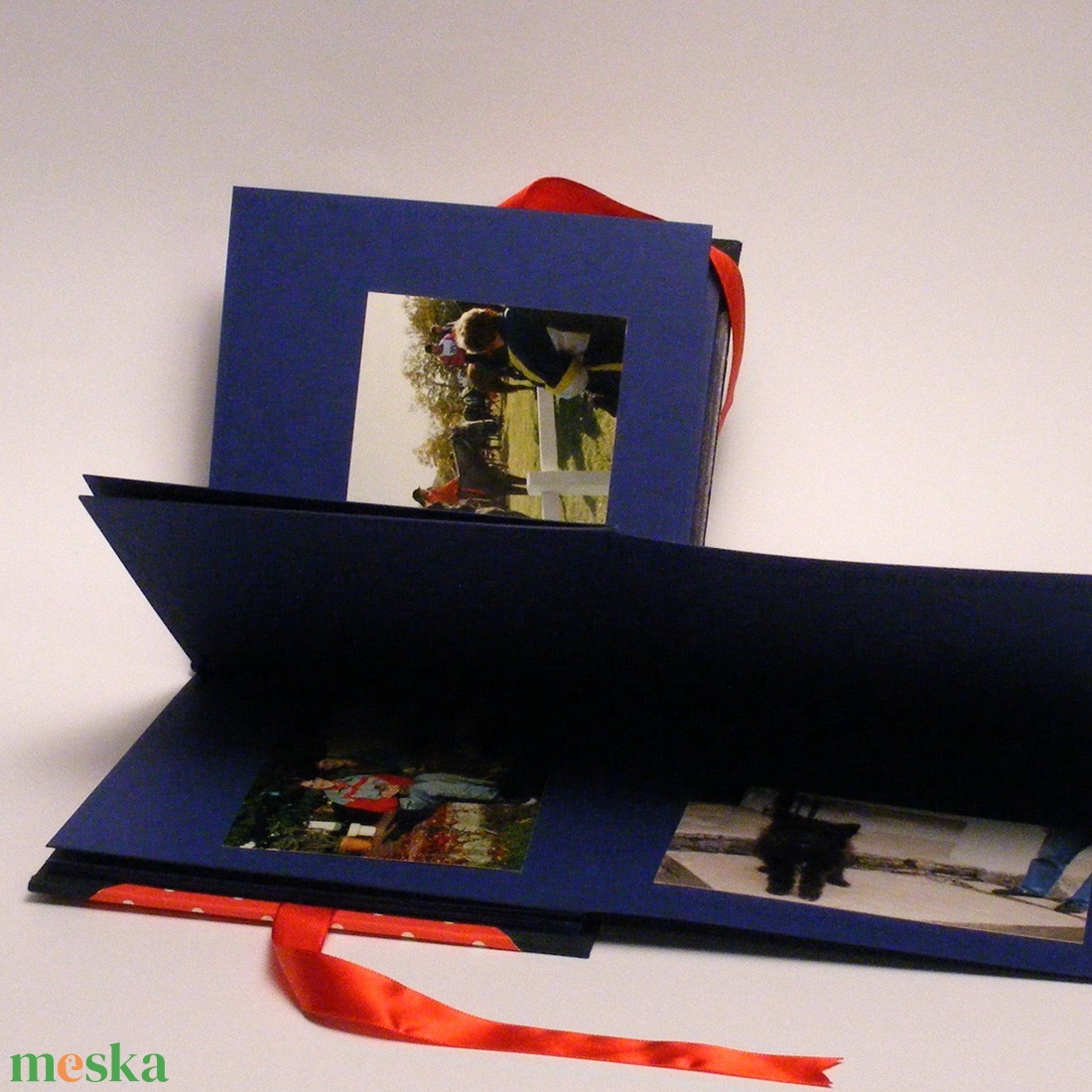 Piros és kék, pöttyös fotóalbum, scrapbook album, nőies album csipkével, papír és vászon borító, szalag - otthon & lakás - papír írószer - album & fotóalbum - Meska.hu Piros és kék, pöttyös fotóalbum, scrapbook album, nőies album csipkével, papír és vászon borító, szalag - otthon & lakás - papír írószer - album & fotóalbum - Meska.hu