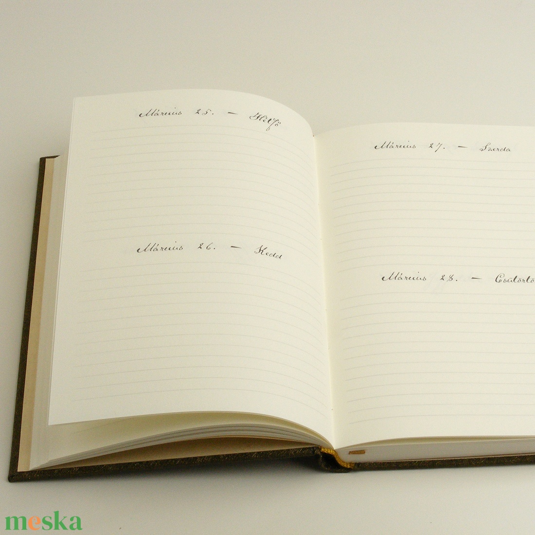 Határidőnapló 2019-re, napló, 2019-es naptár, csillogó óarany, áttört borítóval -  - Meska.hu