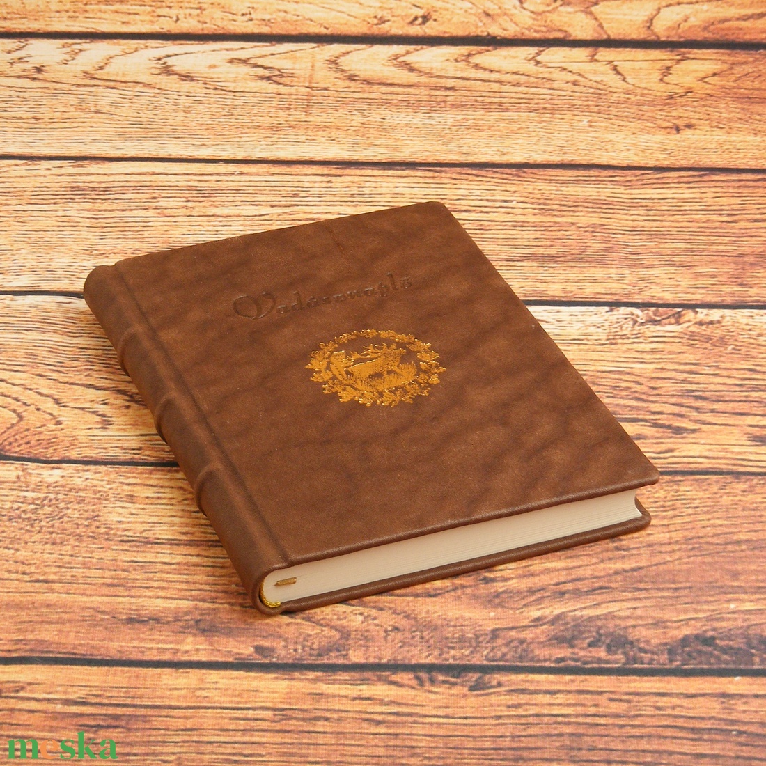Névre szóló vadásznapló, valódi bőr napló vadászoknak, kézzel fűzött valódi bőr könyv névvel - otthon & lakás - papír írószer - jegyzetfüzet & napló - Meska.hu