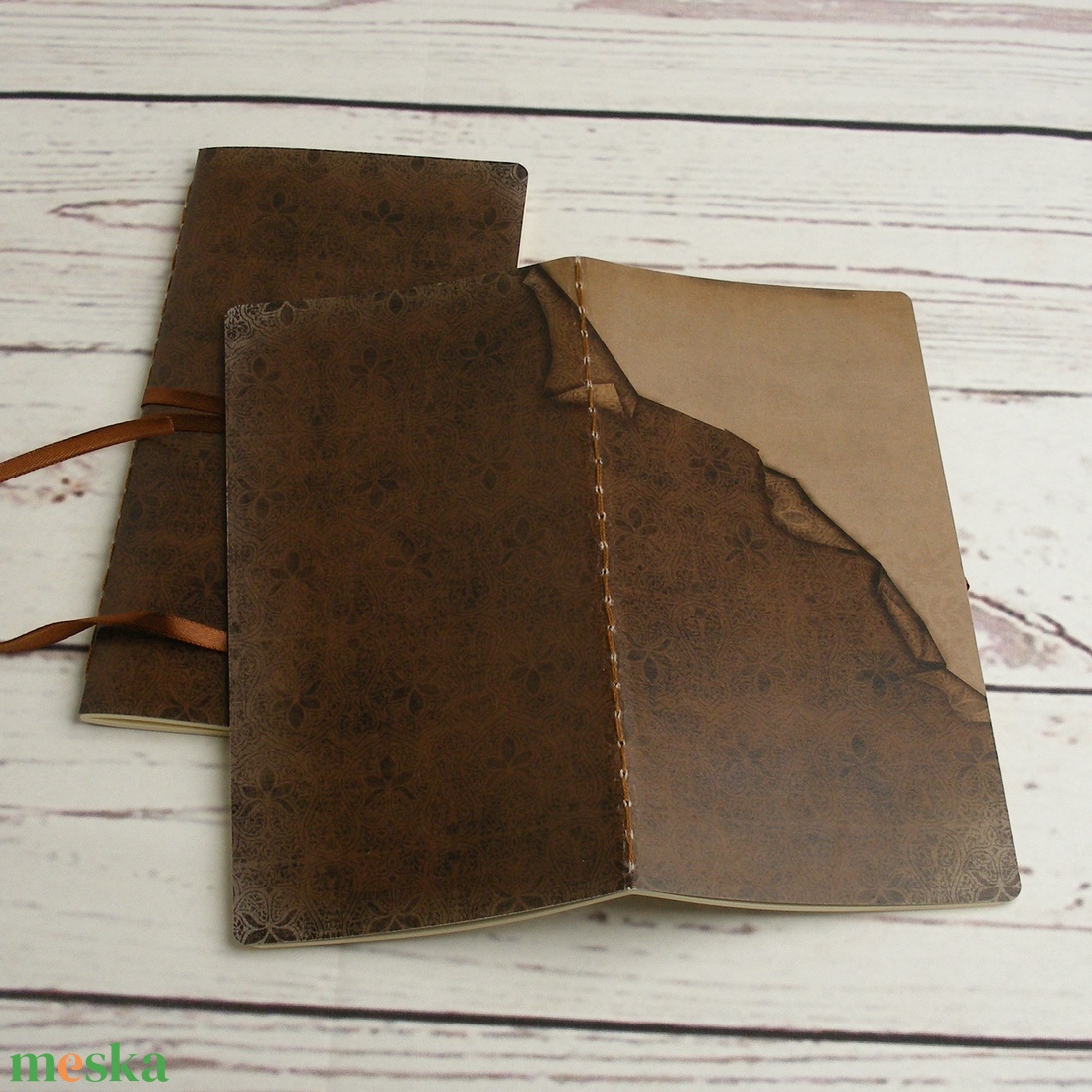 2 db-os füzetcsomag, régimódi, vintage füzetek sötét, virágos borítóval, keskeny, hosszúkás noteszek. Névre szólóan is - otthon & életmód - papír, írószer - jegyzetfüzet & napló - Meska.hu 2 db-os füzetcsomag, régimódi, vintage füzetek sötét, virágos borítóval, keskeny, hosszúkás noteszek. Névre szólóan is - otthon & életmód - papír, írószer - jegyzetfüzet & napló - Meska.hu
