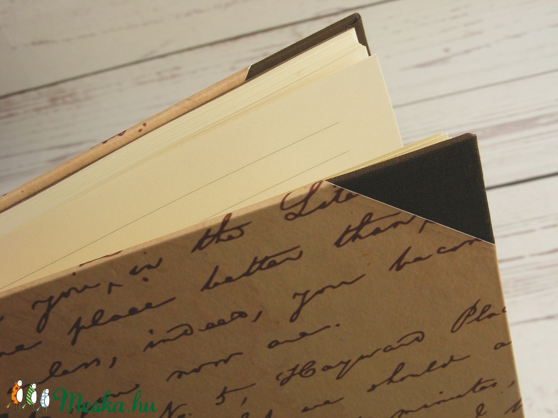 Vonalas napló A4-es lapokkal, régi kézírást utánzó borítóval, gerinc és sarkok sötétbarna vászonból, kézzel fűzött - otthon & életmód - papír, írószer - jegyzetfüzet & napló - Meska.hu