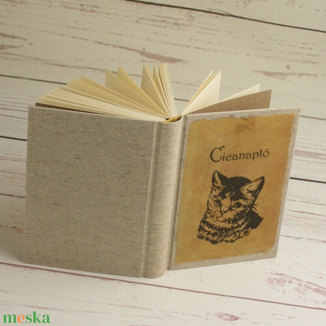 Kisméretű, régies hangulatú napló, jegyzetfüzet. Kilencféle vintage stílusú kép választható. Egyedi felirat, név kérhető - otthon & életmód - papír, írószer - jegyzetfüzet & napló - Meska.hu Kisméretű, régies hangulatú napló, jegyzetfüzet. Kilencféle vintage stílusú kép választható. Egyedi felirat, név kérhető - otthon & életmód - papír, írószer - jegyzetfüzet & napló - Meska.hu