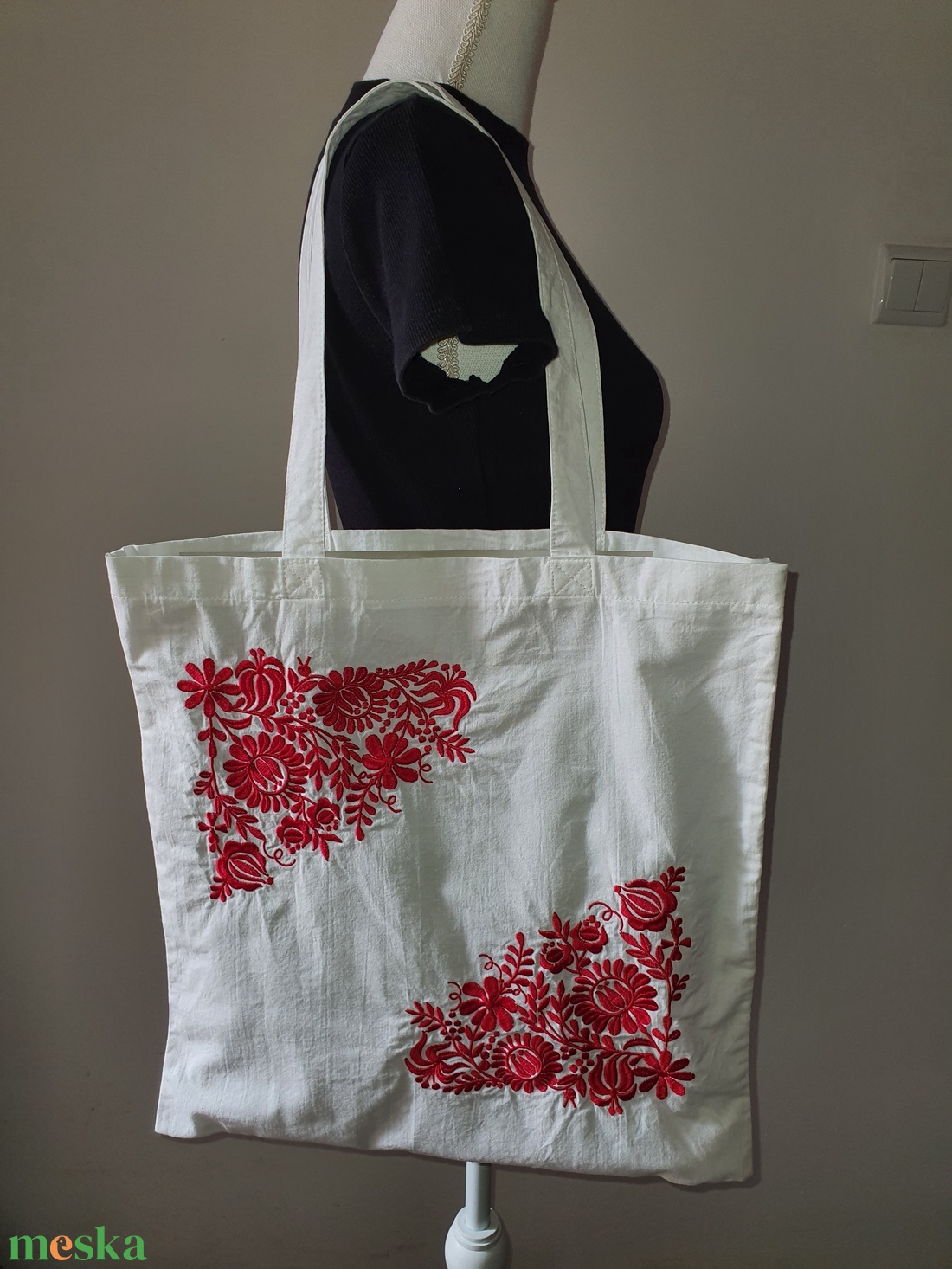 Népi hímzett vászontáska - táska & tok - bevásárlás & shopper táska - kenyeres zsák - Meska.hu Népi hímzett vászontáska - táska & tok - bevásárlás & shopper táska - kenyeres zsák - Meska.hu