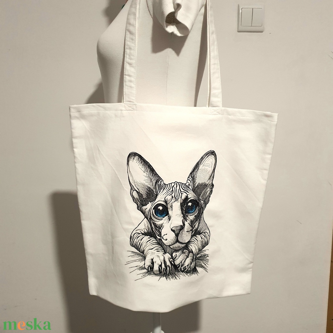 Szfinx hímzett vászontáska - táska & tok - bevásárlás & shopper táska - shopper, textiltáska, szatyor - Meska.hu Szfinx hímzett vászontáska - táska & tok - bevásárlás & shopper táska - shopper, textiltáska, szatyor - Meska.hu