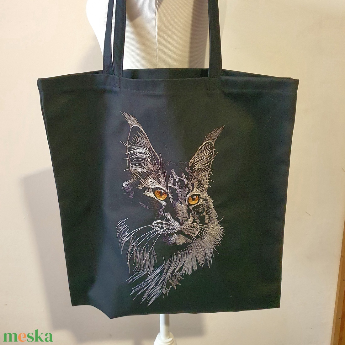 Maine coon hímzett vászontáska - táska & tok - bevásárlás & shopper táska - shopper, textiltáska, szatyor - Meska.hu Maine coon hímzett vászontáska - táska & tok - bevásárlás & shopper táska - shopper, textiltáska, szatyor - Meska.hu