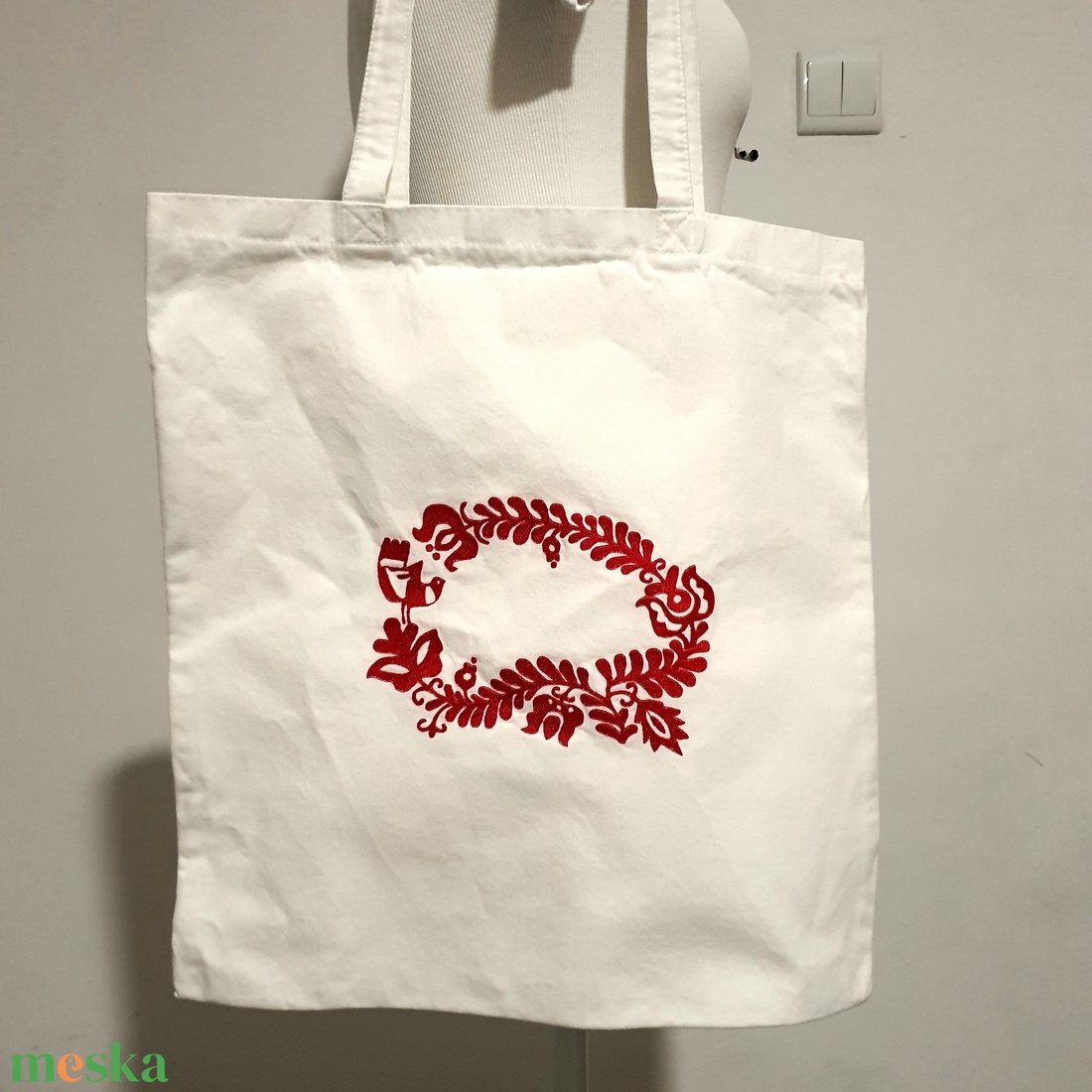 Magyar népmesék hímzett vászontáska  - táska & tok - bevásárlás & shopper táska - shopper, textiltáska, szatyor - Meska.hu
