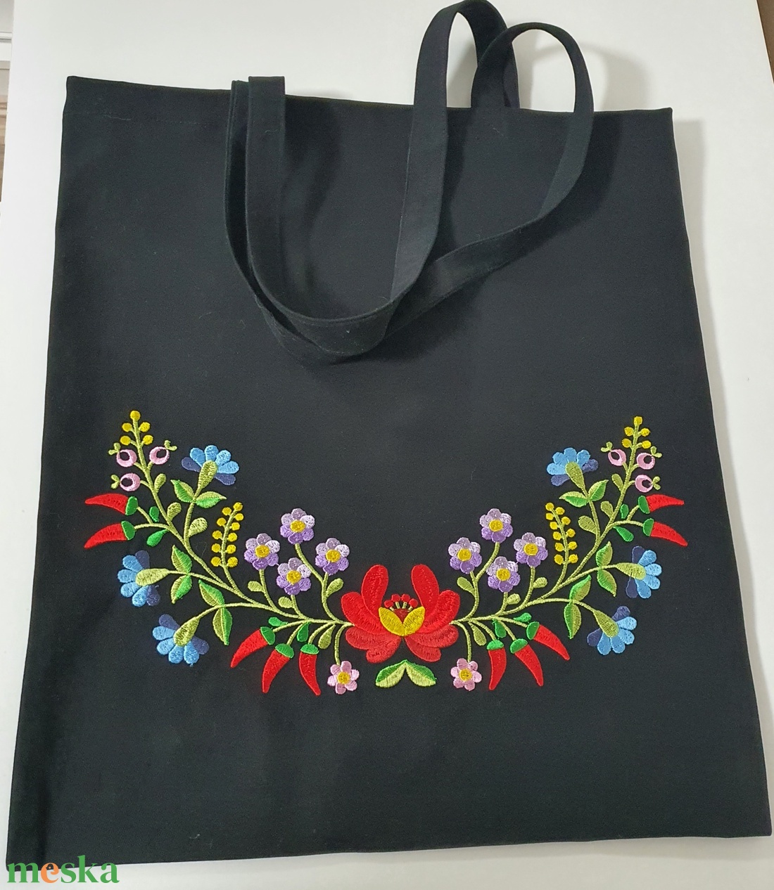 Kalocsai hímzett vászontáska 2 - táska & tok - bevásárlás & shopper táska - shopper, textiltáska, szatyor - Meska.hu