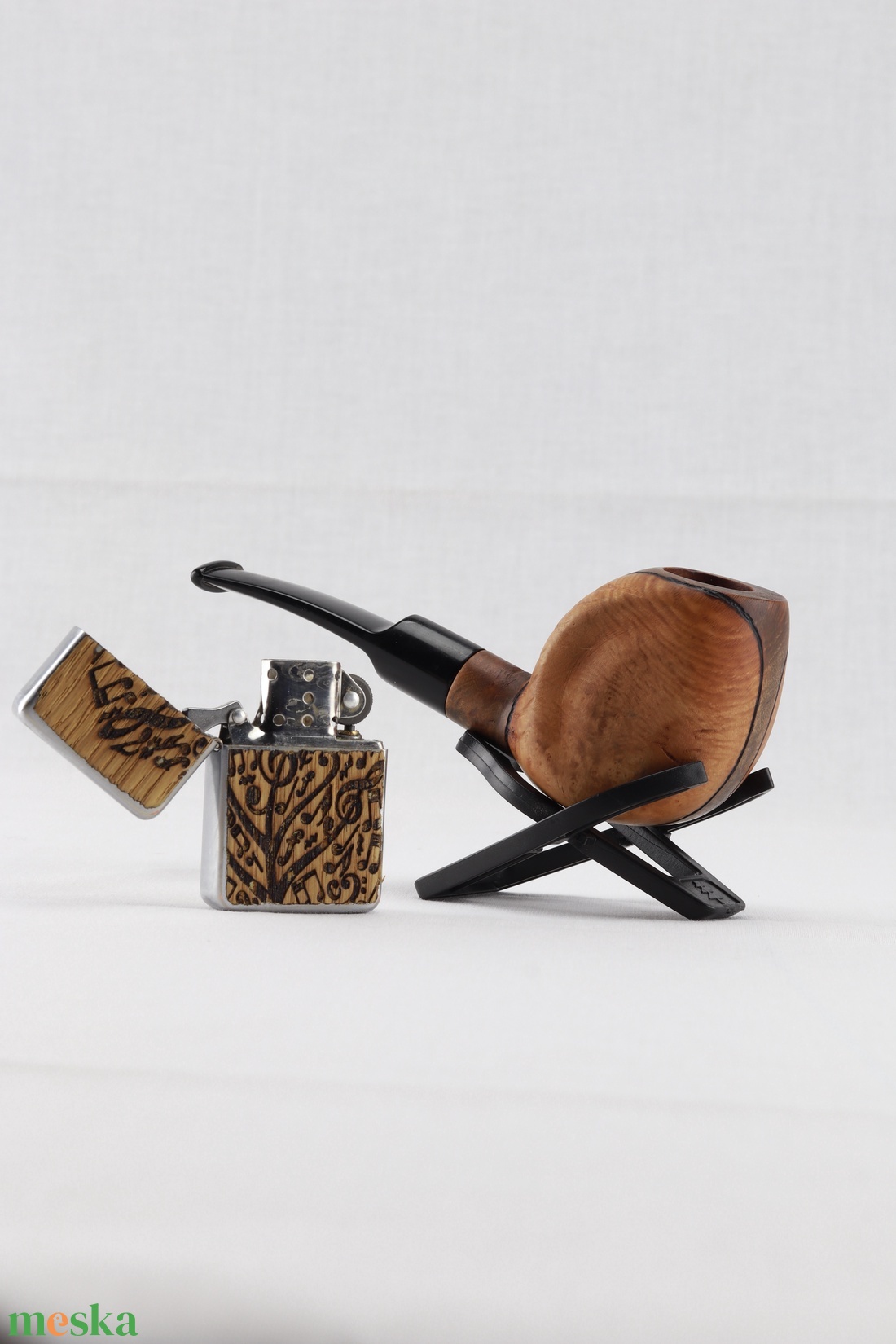 Zippwood fa burkolatú vihargyújtó - otthon & életmód - dekoráció - asztal és polc dekoráció - hamutál, öngyújtó, pipa - Meska.hu Zippwood fa burkolatú vihargyújtó - otthon & életmód - dekoráció - asztal és polc dekoráció - hamutál, öngyújtó, pipa - Meska.hu