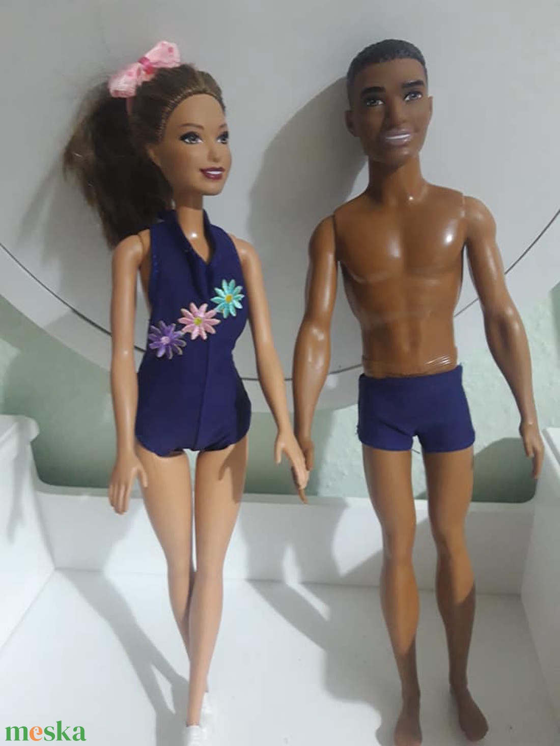 Trendi fürdőruha Barbie és Ken típusú babáknak - játék & sport - baba & babaház - barbie ruhák - Meska.hu