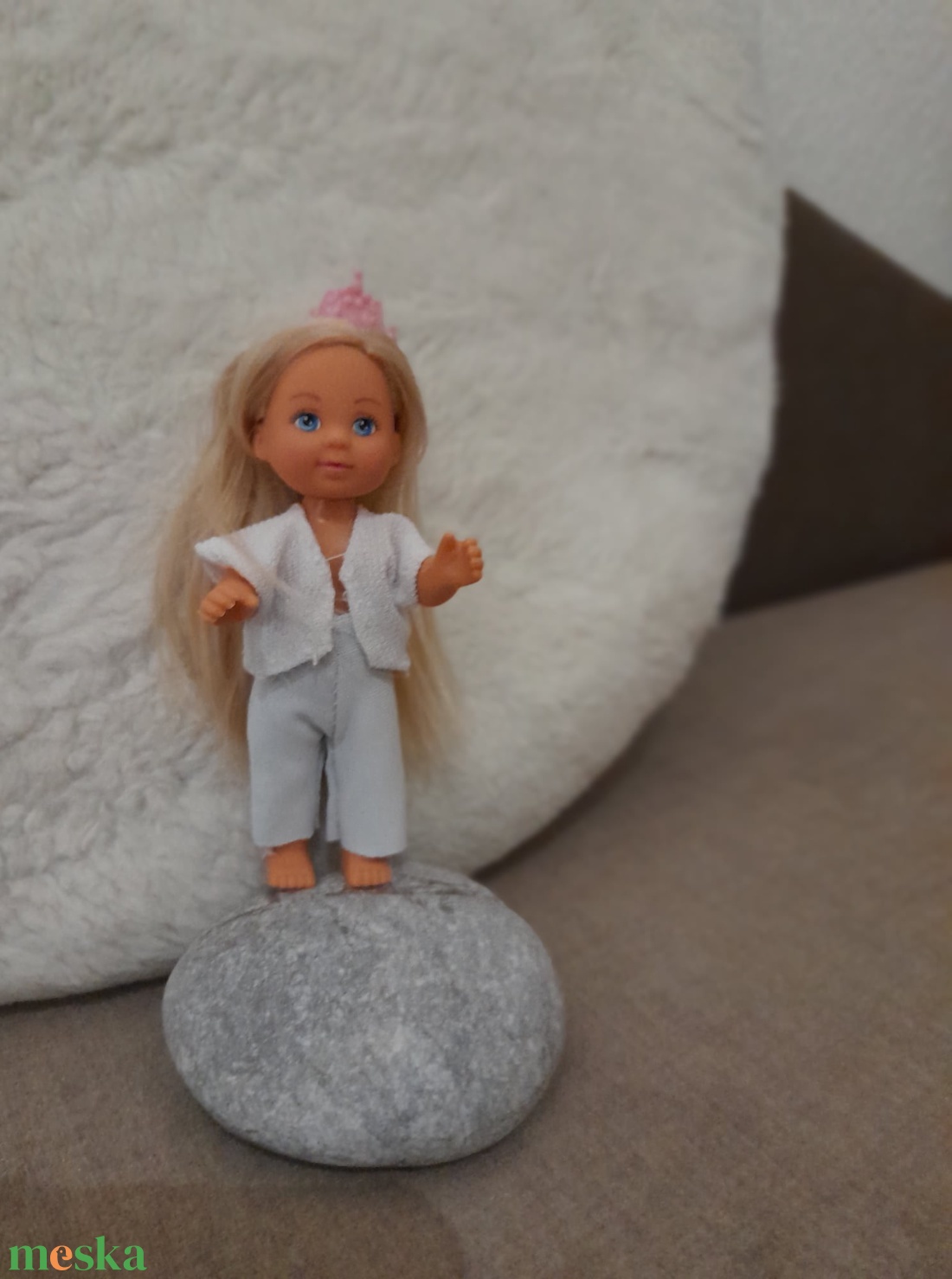 Babaruhák Barbie típusú babák számára - játék & sport - baba & babaház - babaruha, babakellék - Meska.hu Babaruhák Barbie típusú babák számára - játék & sport - baba & babaház - babaruha, babakellék - Meska.hu