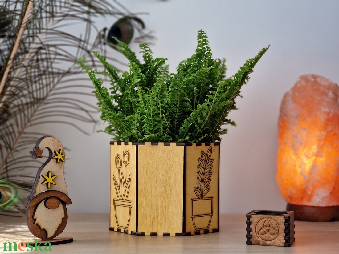 Virág mintás fa kaspó - otthon & életmód - dekoráció - Meska.hu