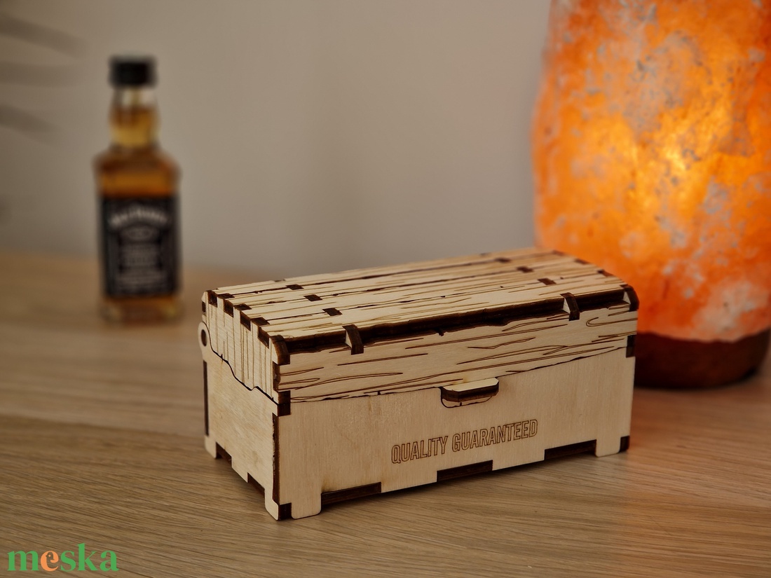 Mini whiskey láda - élelmiszer - alkoholos italok - Meska.hu Mini whiskey láda - élelmiszer - alkoholos italok - Meska.hu