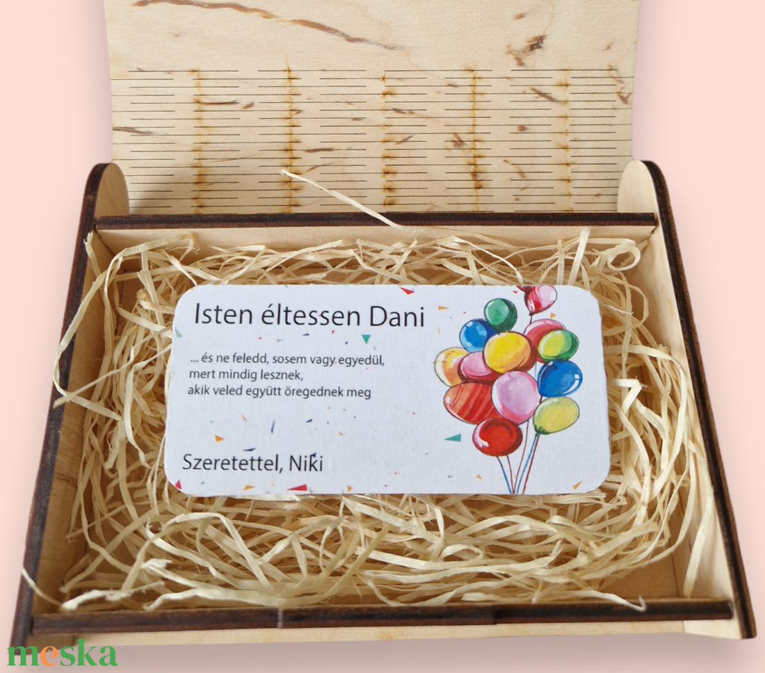 Születésnapi ajándék doboz, egyedi névvel és üzenettel - esküvő - emlék & ajándék - nászajándék - esküvői pénzátadó doboz - Meska.hu