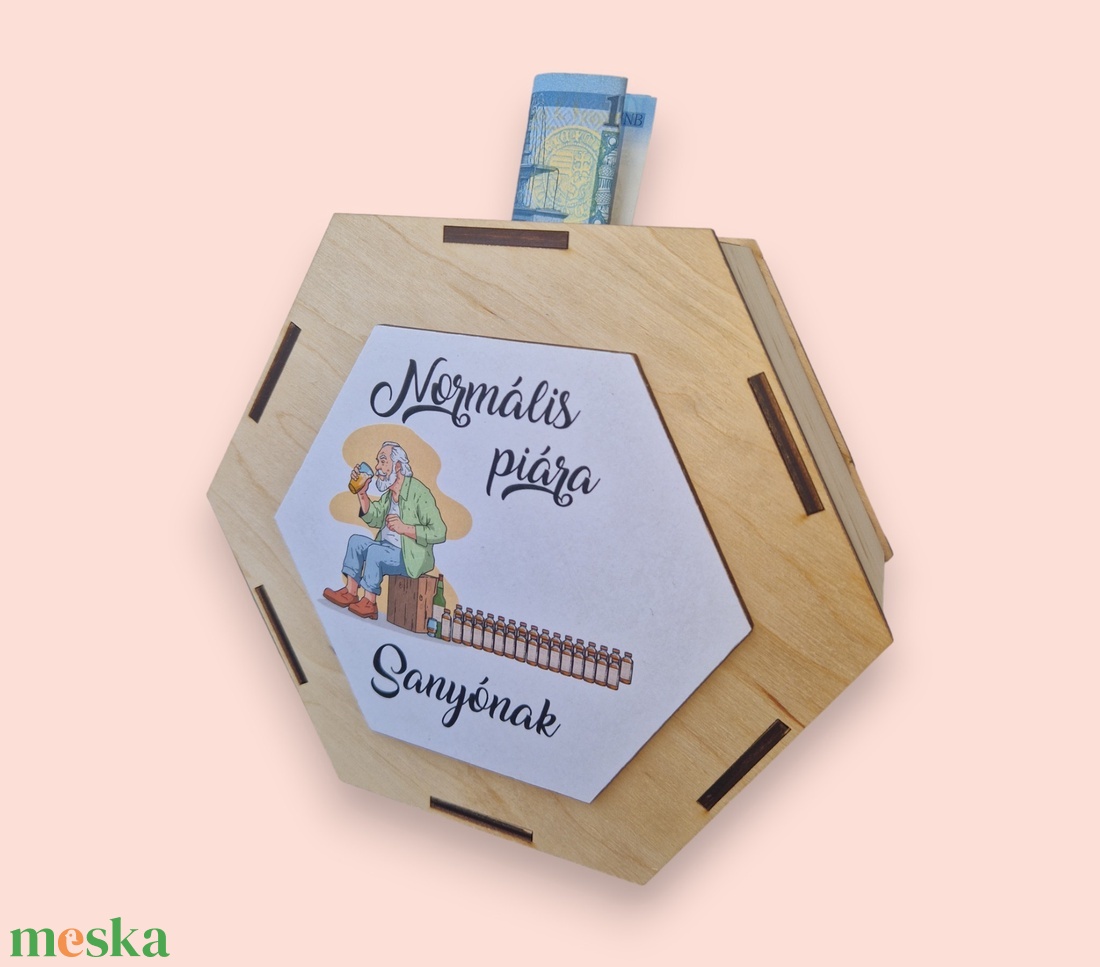 Vicces névreszóló ajándék persely, normális piára akciós termékkép 1