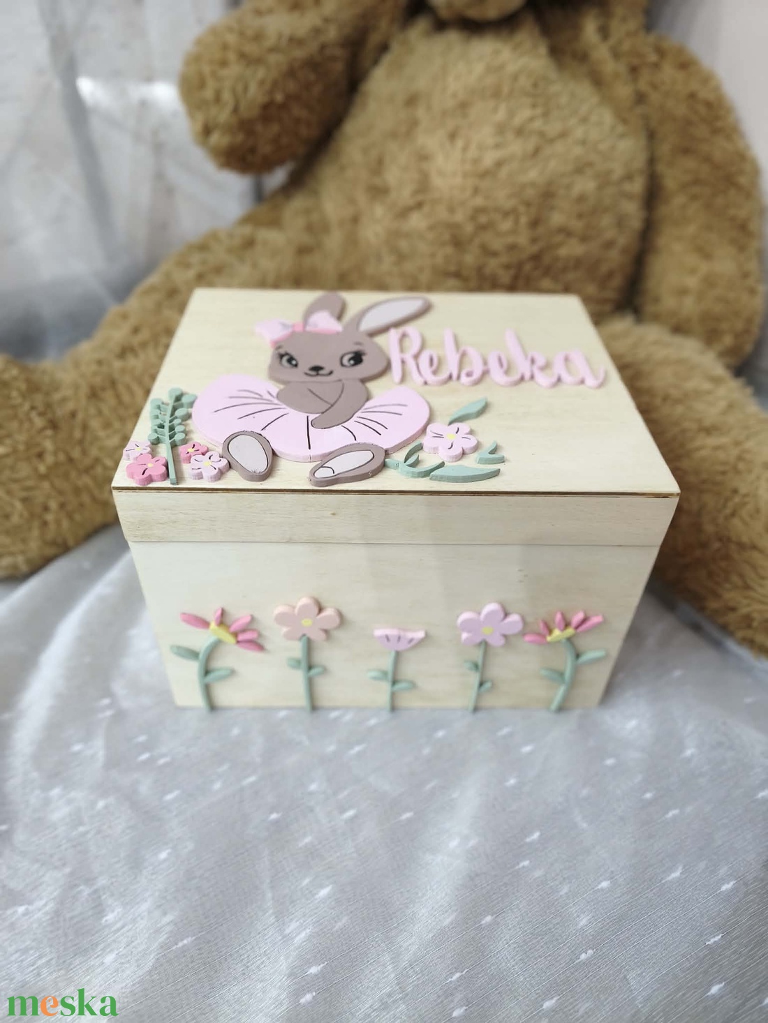 Nyuszi emlékgyűjtő doboza - baba - mama - babaemlékek - baba emlékőrző - Meska.hu