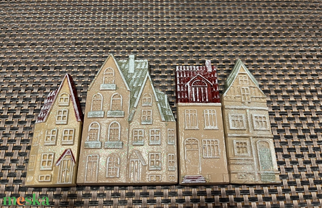 Modellgipsz karácsonyi házikók  4 db-os - kellékek & szerszámok - dekorációs kellékek - figurák - Meska.hu