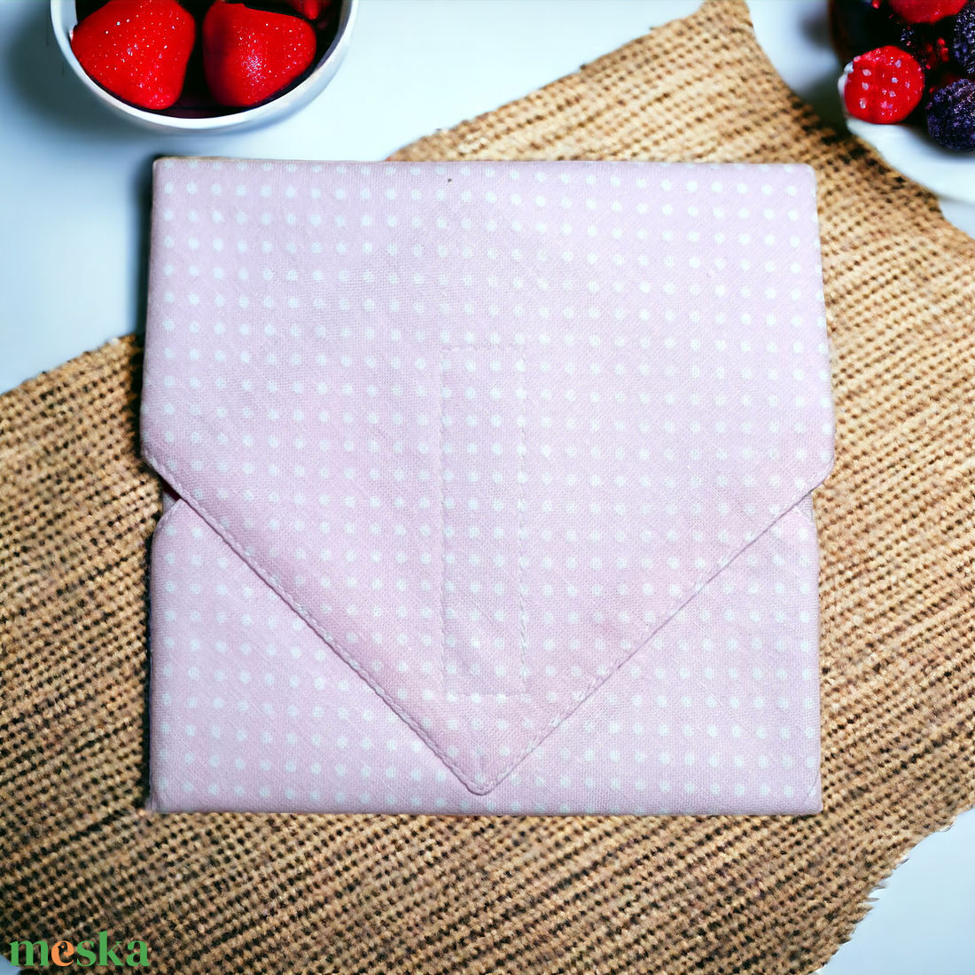 Rózsaszín pöttyös textil szendvics csomagoló, újraszalvéta - táska & tok - uzsonna- & ebéd tartó - szendvics csomagoló - Meska.hu Rózsaszín pöttyös textil szendvics csomagoló, újraszalvéta - táska & tok - uzsonna- & ebéd tartó - szendvics csomagoló - Meska.hu