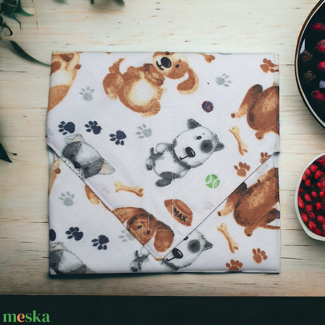 Aranyos kutyusok textil szendvics csomagoló, újraszalvéta - táska & tok - uzsonna- & ebéd tartó - szendvics csomagoló - Meska.hu Aranyos kutyusok textil szendvics csomagoló, újraszalvéta - táska & tok - uzsonna- & ebéd tartó - szendvics csomagoló - Meska.hu