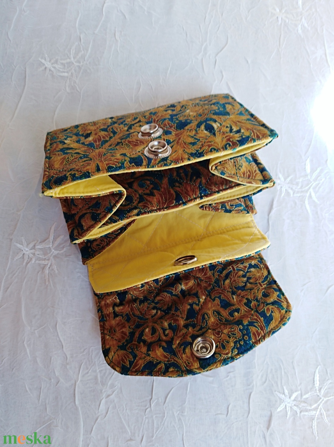 Pénztárca, 3 rekeszes, 2 patentos (Benetton,óarany} ) - táska & tok - pénztárca & más tok - pénztárca - női pénztárca - Meska.hu Pénztárca, 3 rekeszes, 2 patentos (Benetton,óarany} ) - táska & tok - pénztárca & más tok - pénztárca - női pénztárca - Meska.hu