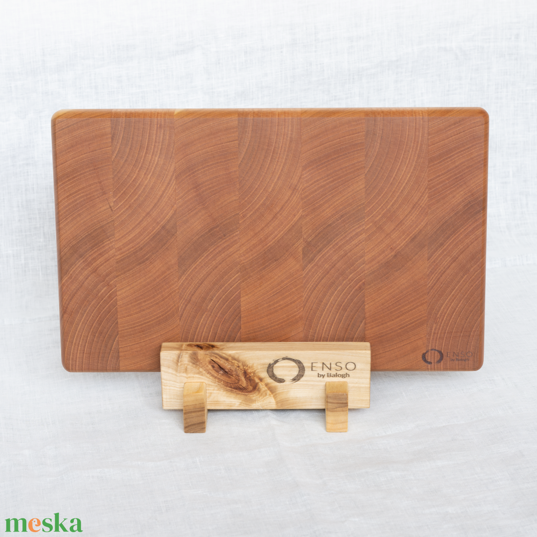 Bütüs Cseresznyefa Vágódeszka � 21 x 33,5 x 3,2 cm - otthon & életmód - konyhafelszerelés, tálalás - sütés, főzés - vágódeszka - Meska.hu