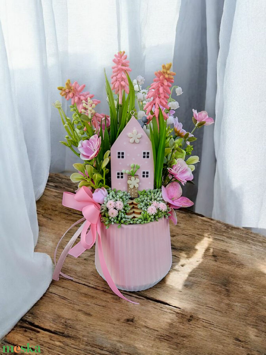 Házikós virágdísz - otthon & életmód - dekoráció - asztal és polc dekoráció - asztaldísz - Meska.hu