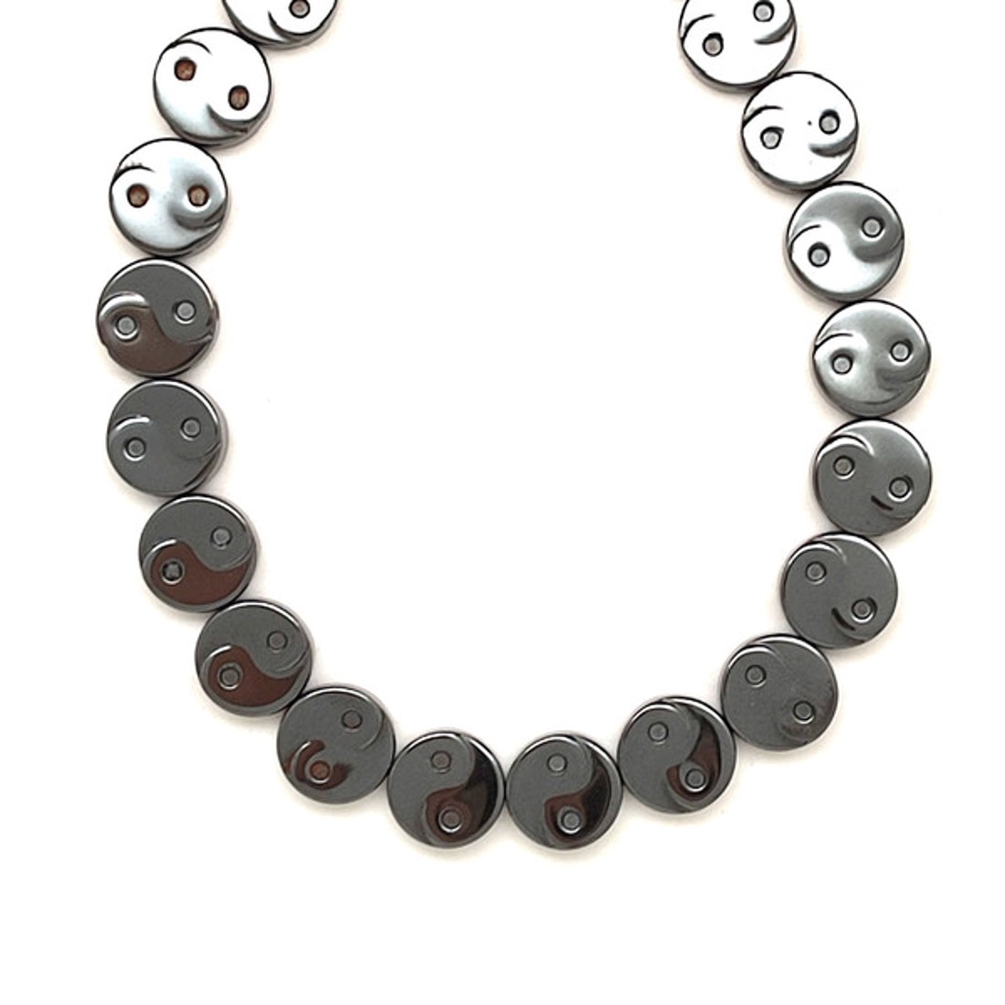 Hematit színezett yin yang korong 10 mm, 38 cm � ásványfüzér, ékszer alapanyag - kellékek & szerszámok - ásvány alapanyag - ásványfüzér - Meska.hu