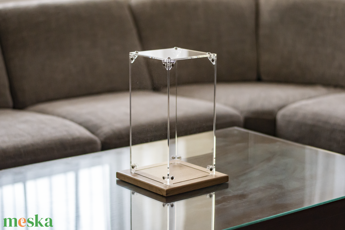 Kiállítási vitrin 14x14x29cm - kellékek & szerszámok - hobby fa alapanyag - bútor - Meska.hu