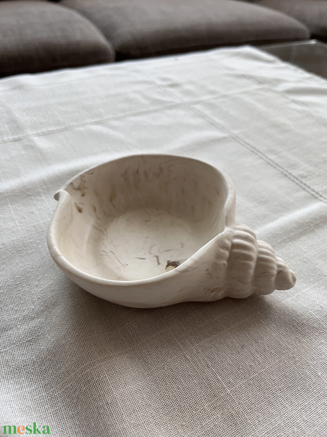 Jesmonite tál, kagyló alakú - ékszer - ékszertartó - ékszerdoboz - Meska.hu