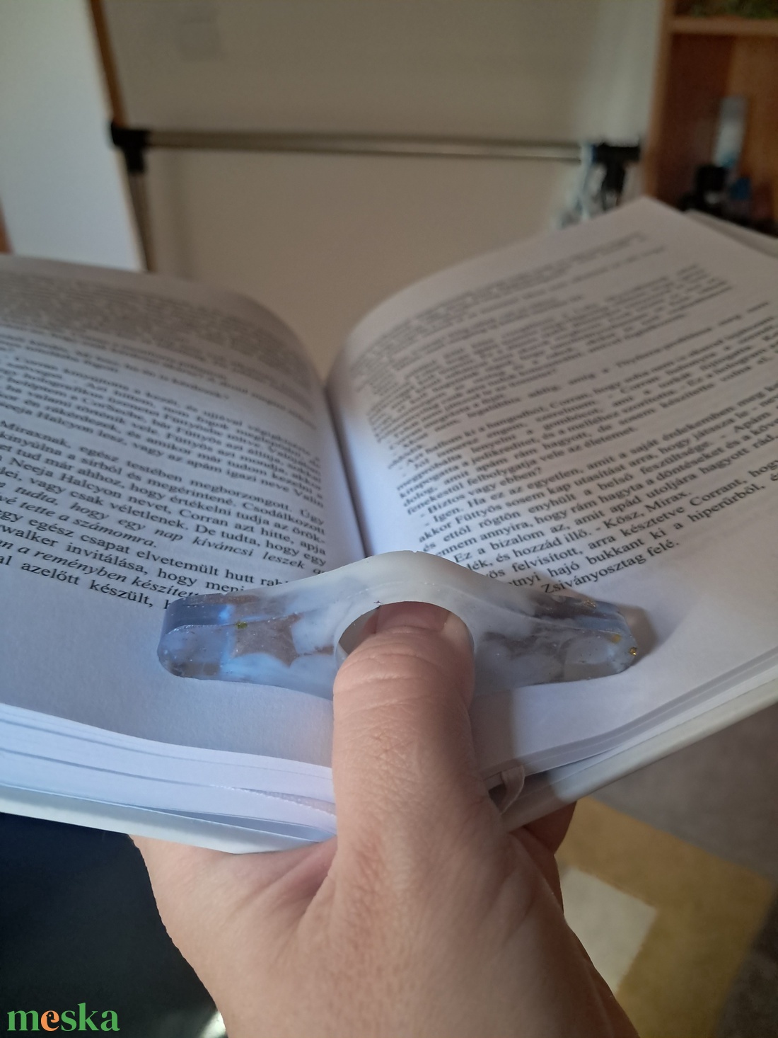 Felhők között a sárkány könyvgyűrű2 - otthon & életmód - dekoráció - asztal és polc dekoráció - könyvtámasz - Meska.hu