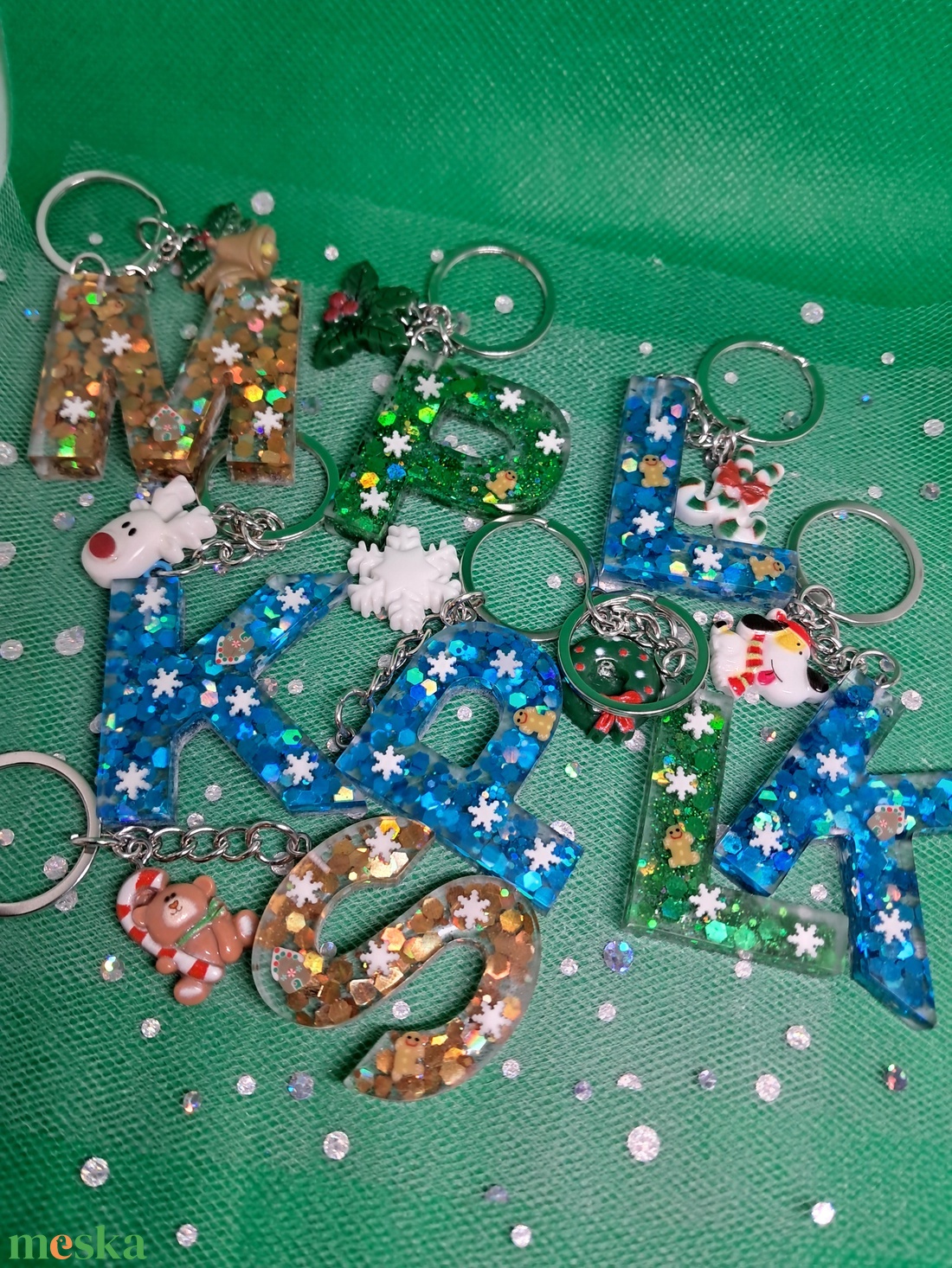 Karácsonyi betűs kulcstartók - táska & tok - kulcstartó & táskadísz - kulcstartó - Meska.hu