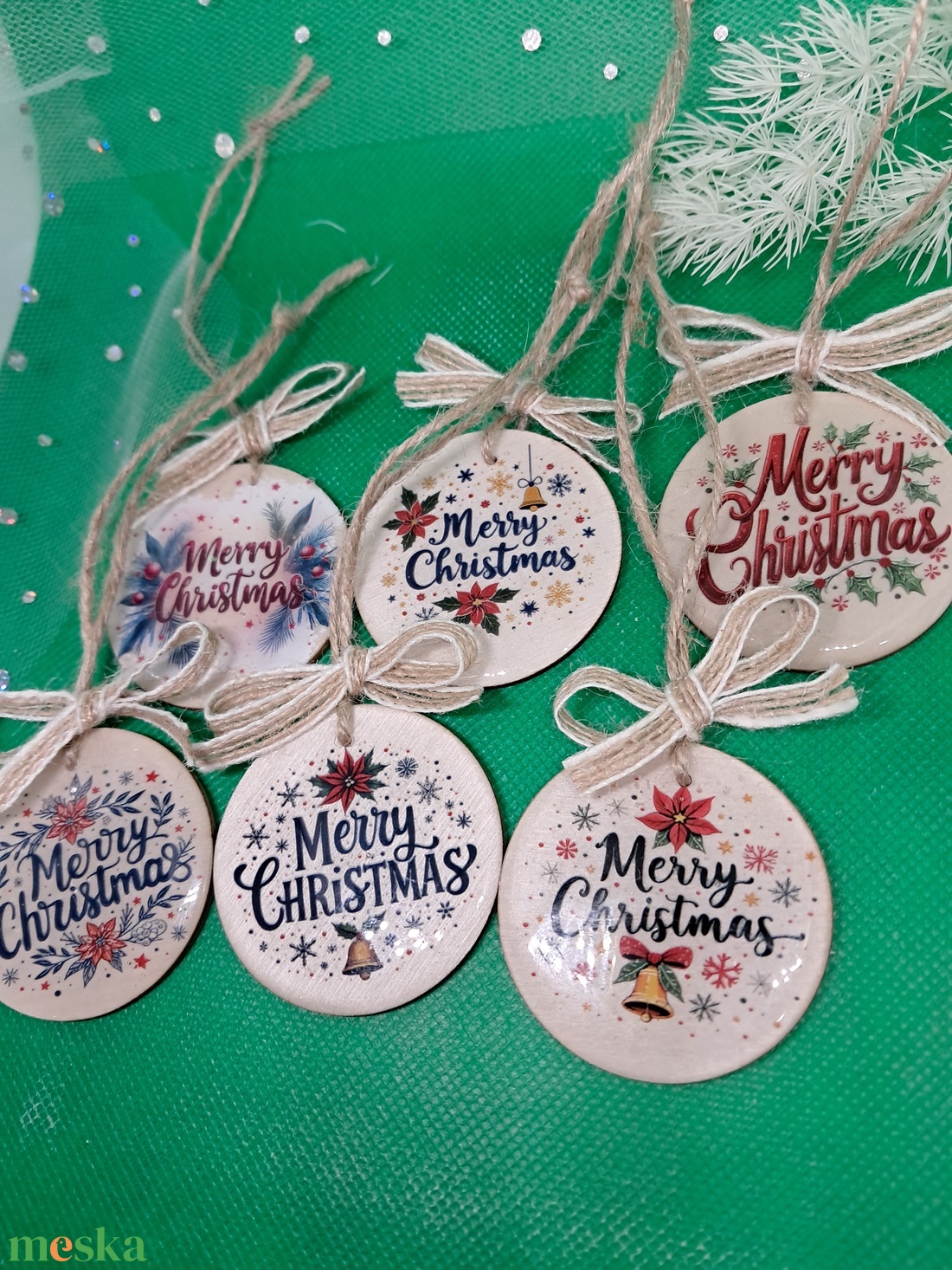 Natúr fa karácsonyfadíszek gyanta bevonattal - karácsony - karácsonyi lakásdekoráció - karácsonyfadíszek - Meska.hu