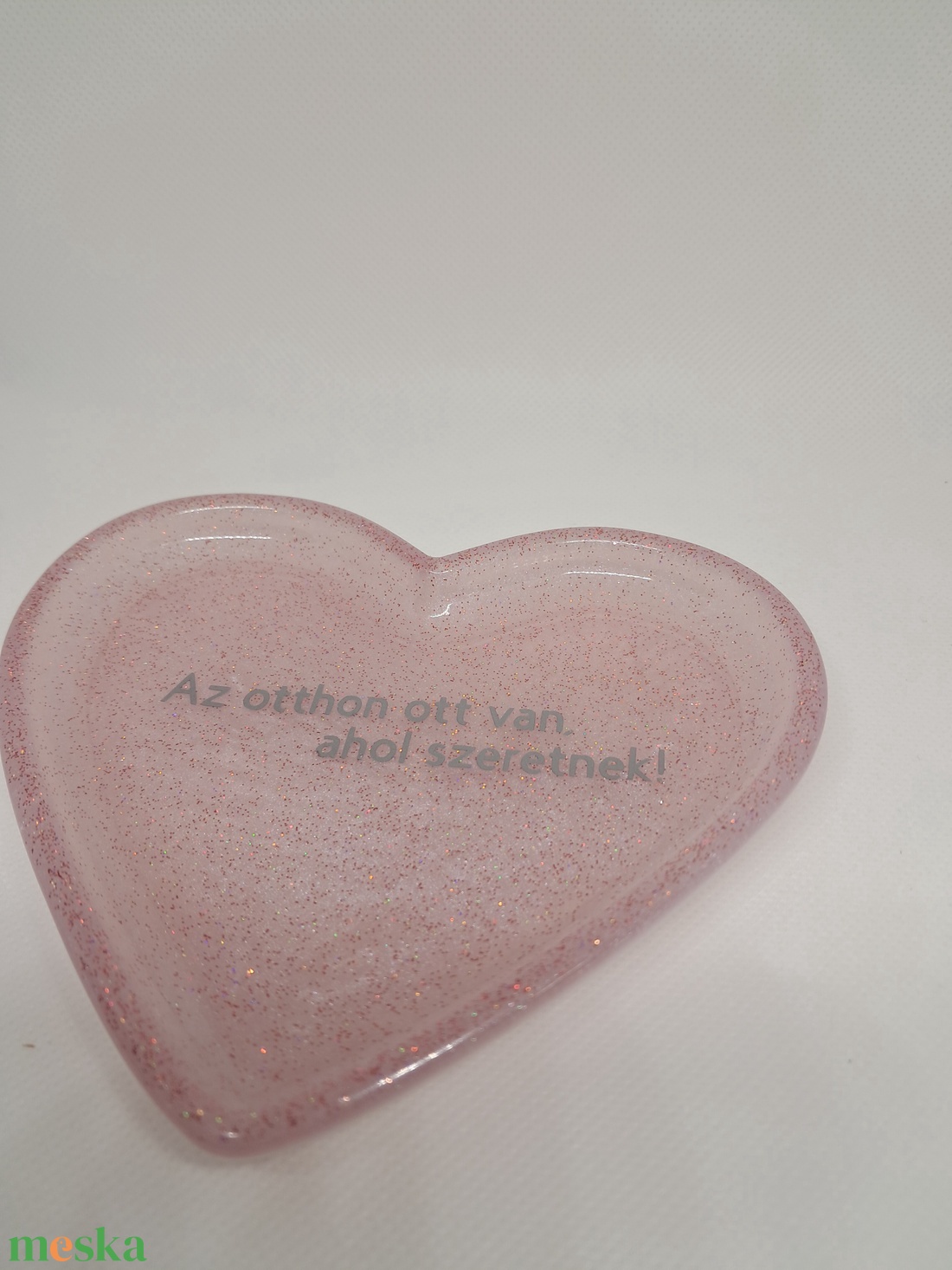 Szív alakú epoxi tál - ékszer - ékszertartó - ékszertartó tál - Meska.hu