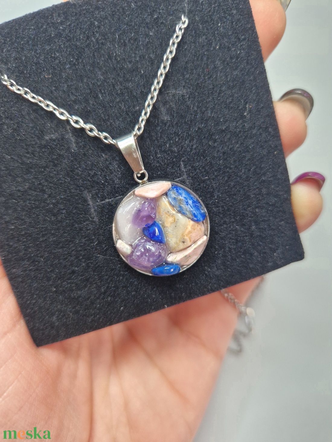 Ásványos nyaklánc nemesacéllal +ajándék jesmonite ékszertartó  - ékszer - ékszerszett - Meska.hu