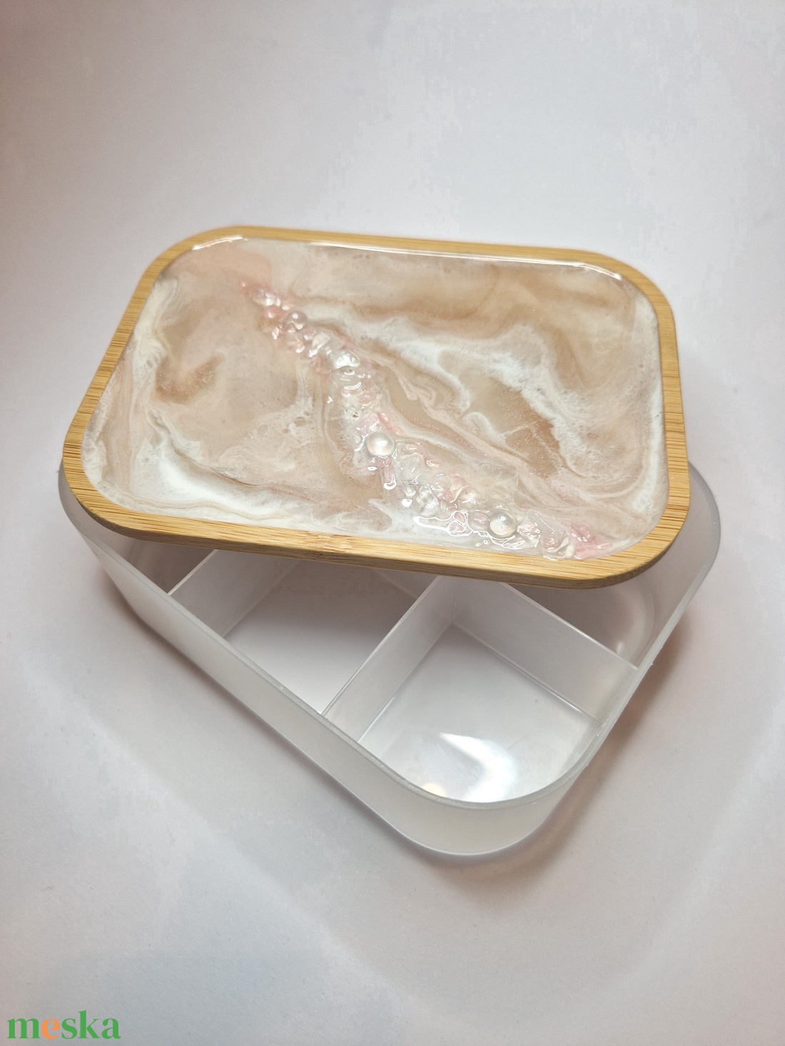Tároló doboz epoxyval és ásványokkal - ékszer - ékszertartó - ékszerdoboz - Meska.hu Tároló doboz epoxyval és ásványokkal - ékszer - ékszertartó - ékszerdoboz - Meska.hu