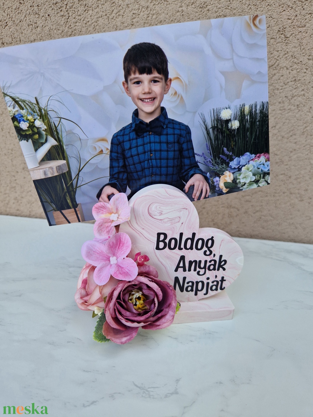 Anyák napi dekor, fotó tartó, ajándék - otthon & életmód - dekoráció - virágdísz és tartó - virágállvány - Meska.hu Anyák napi dekor, fotó tartó, ajándék - otthon & életmód - dekoráció - virágdísz és tartó - virágállvány - Meska.hu